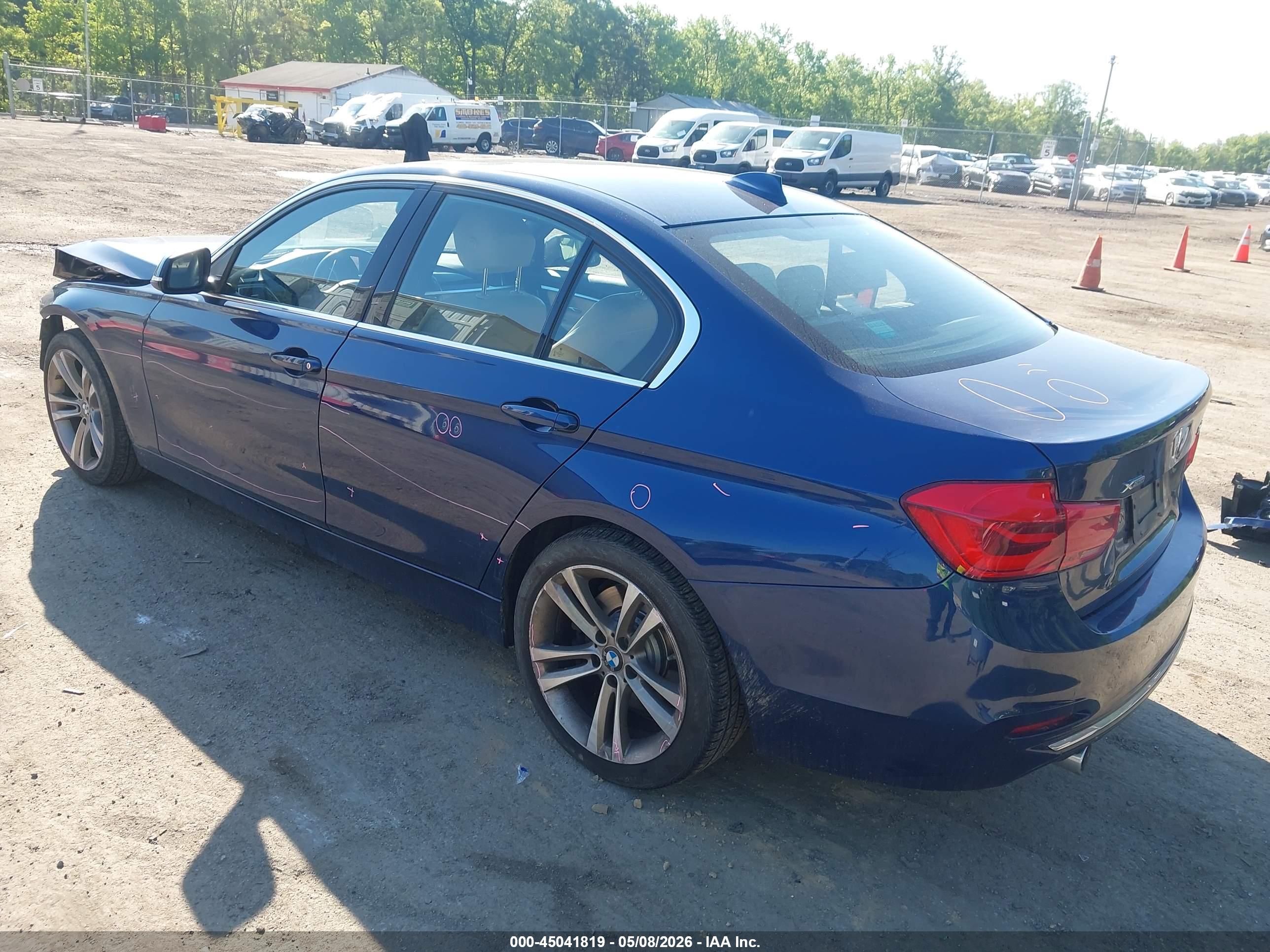 BMW 340I image 3