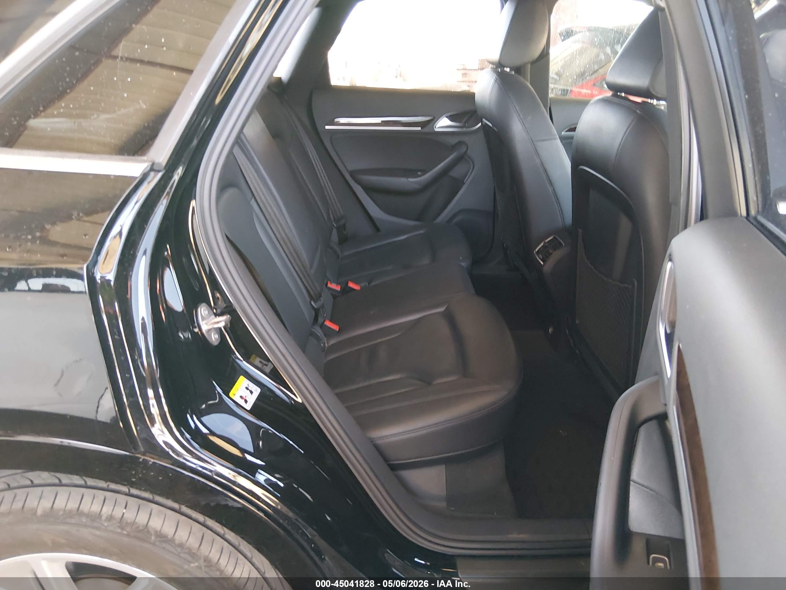 AUDI Q3 image 8