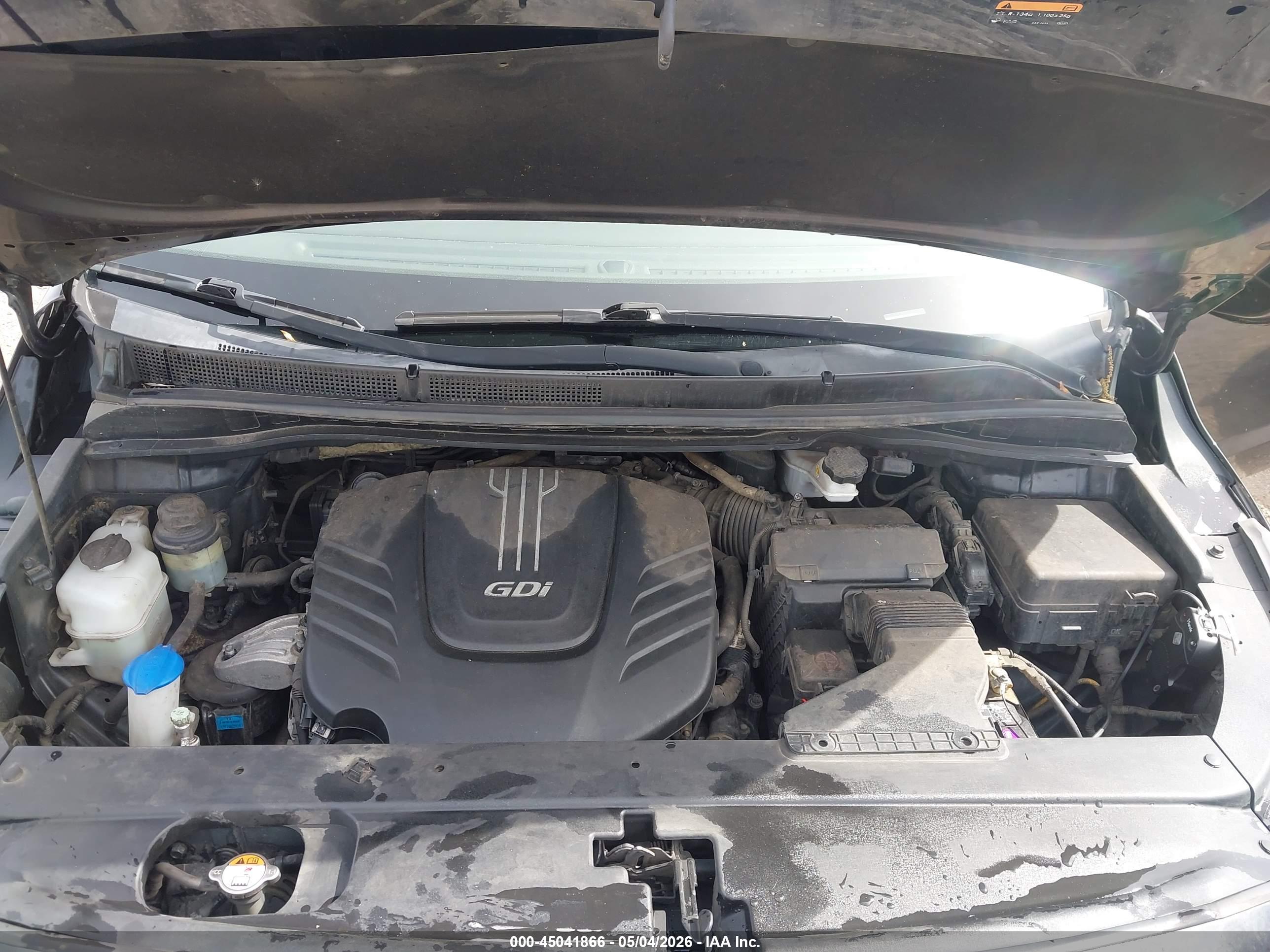 KIA SEDONA image 10