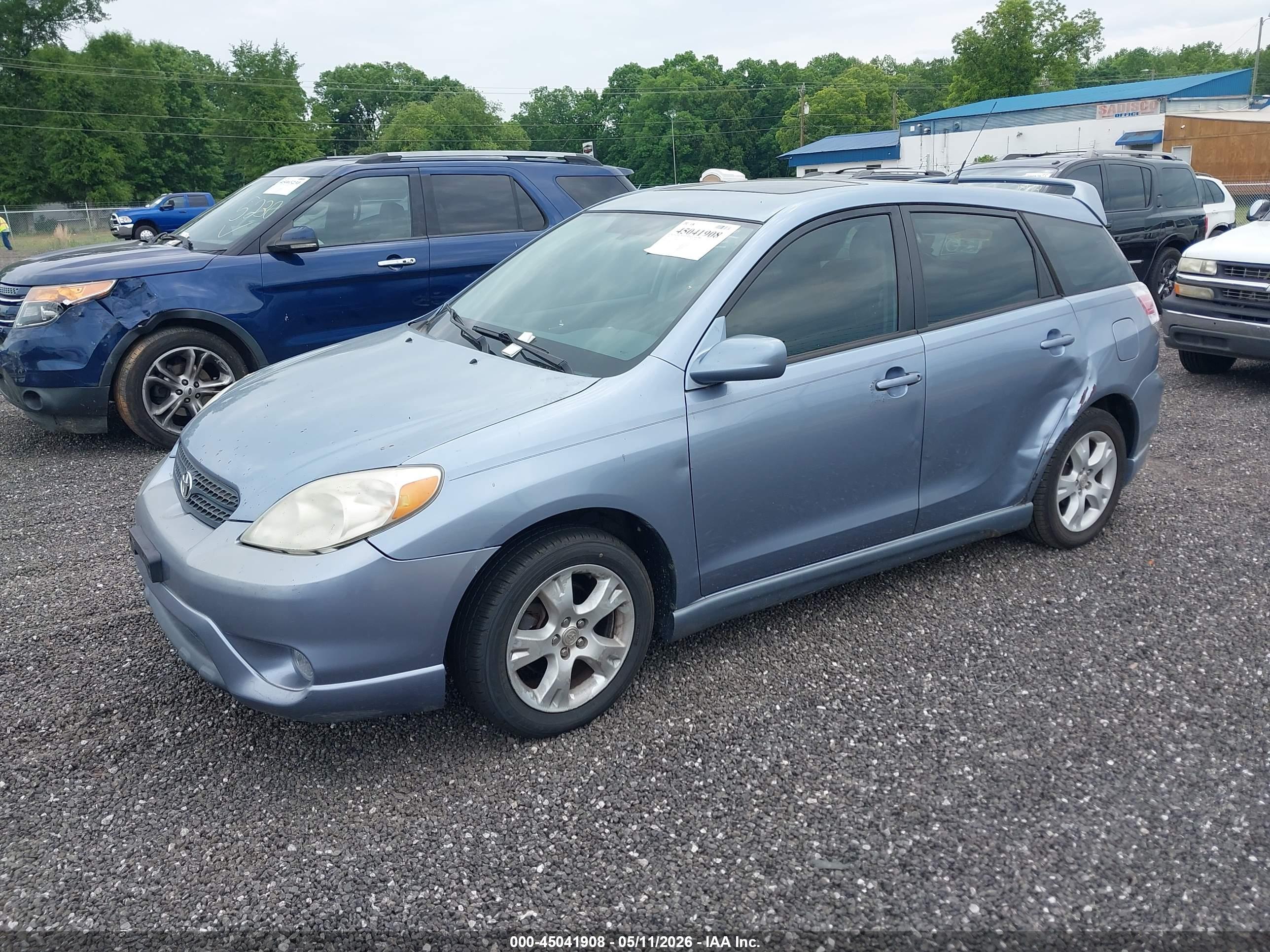TOYOTA MATRIX image 2