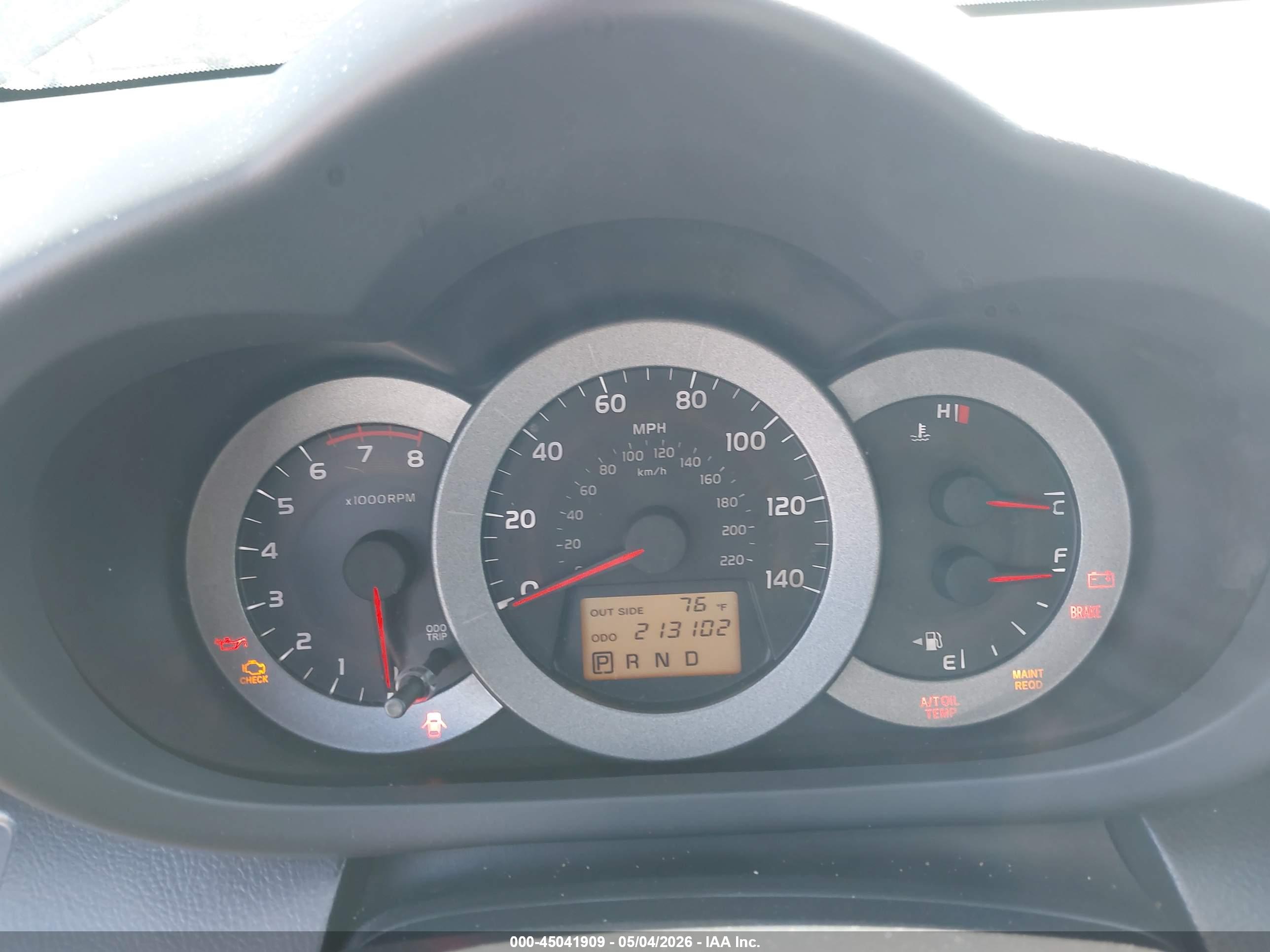 TOYOTA RAV4 image 7
