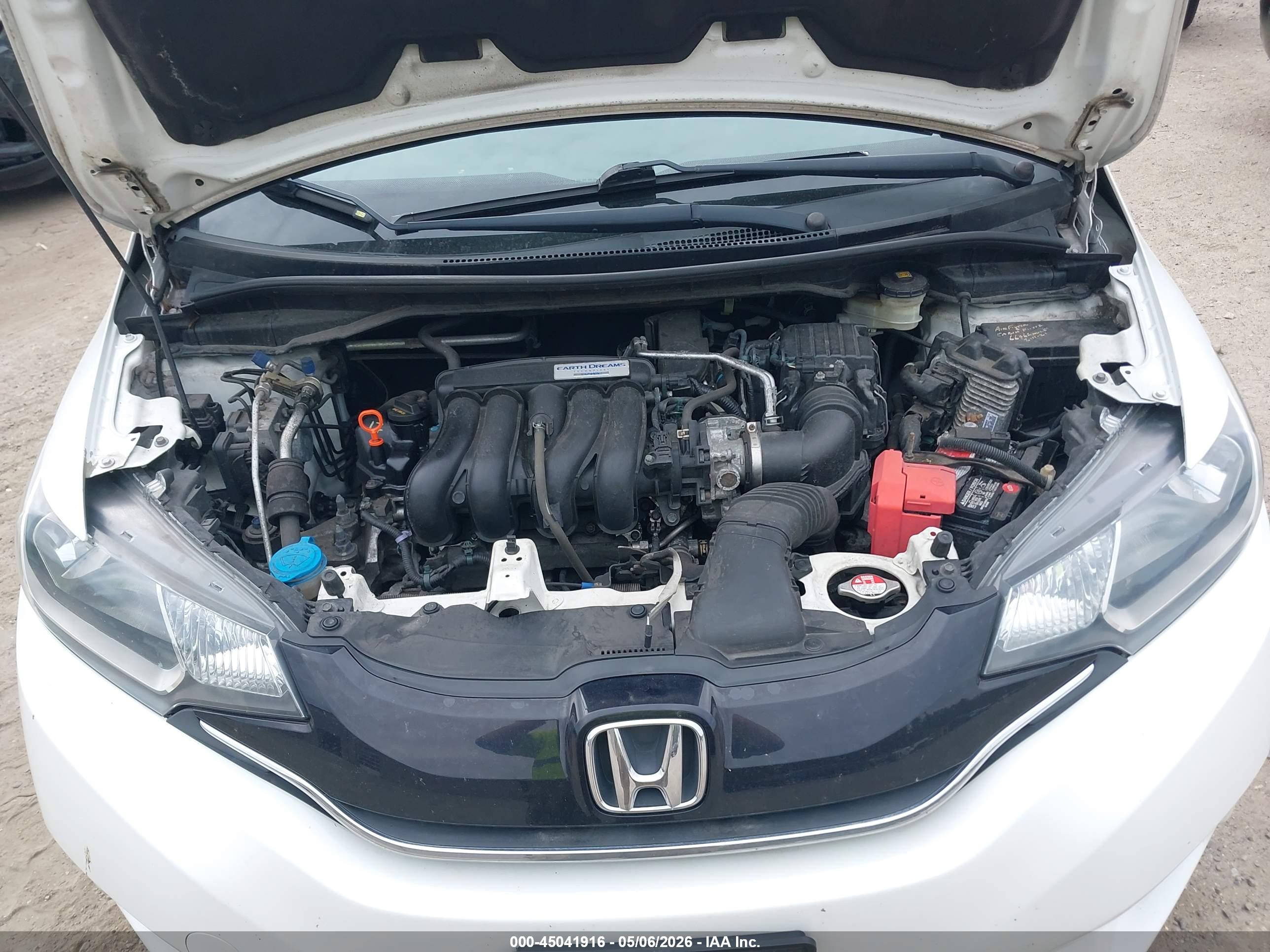 HONDA FIT image 10