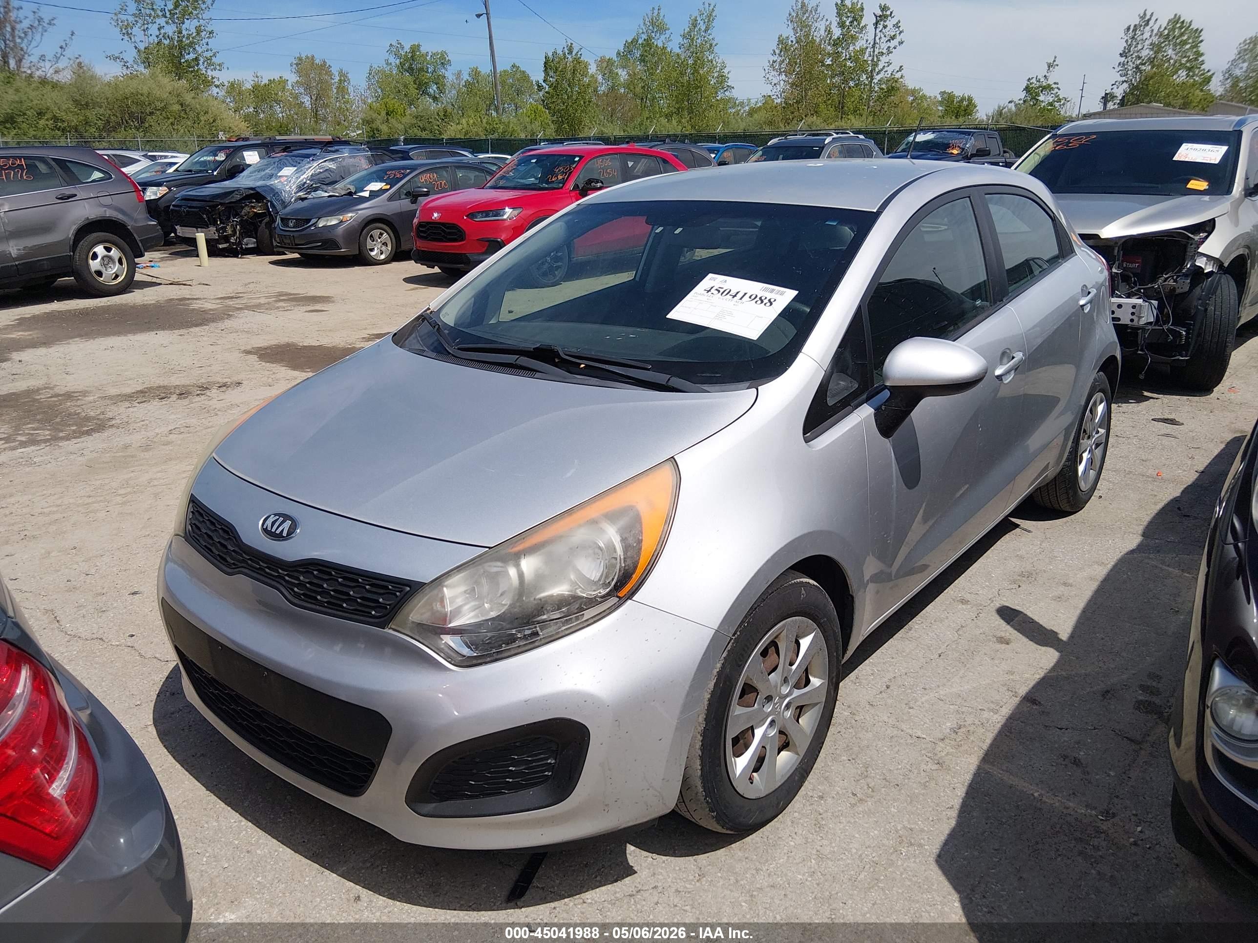 KIA RIO image 2
