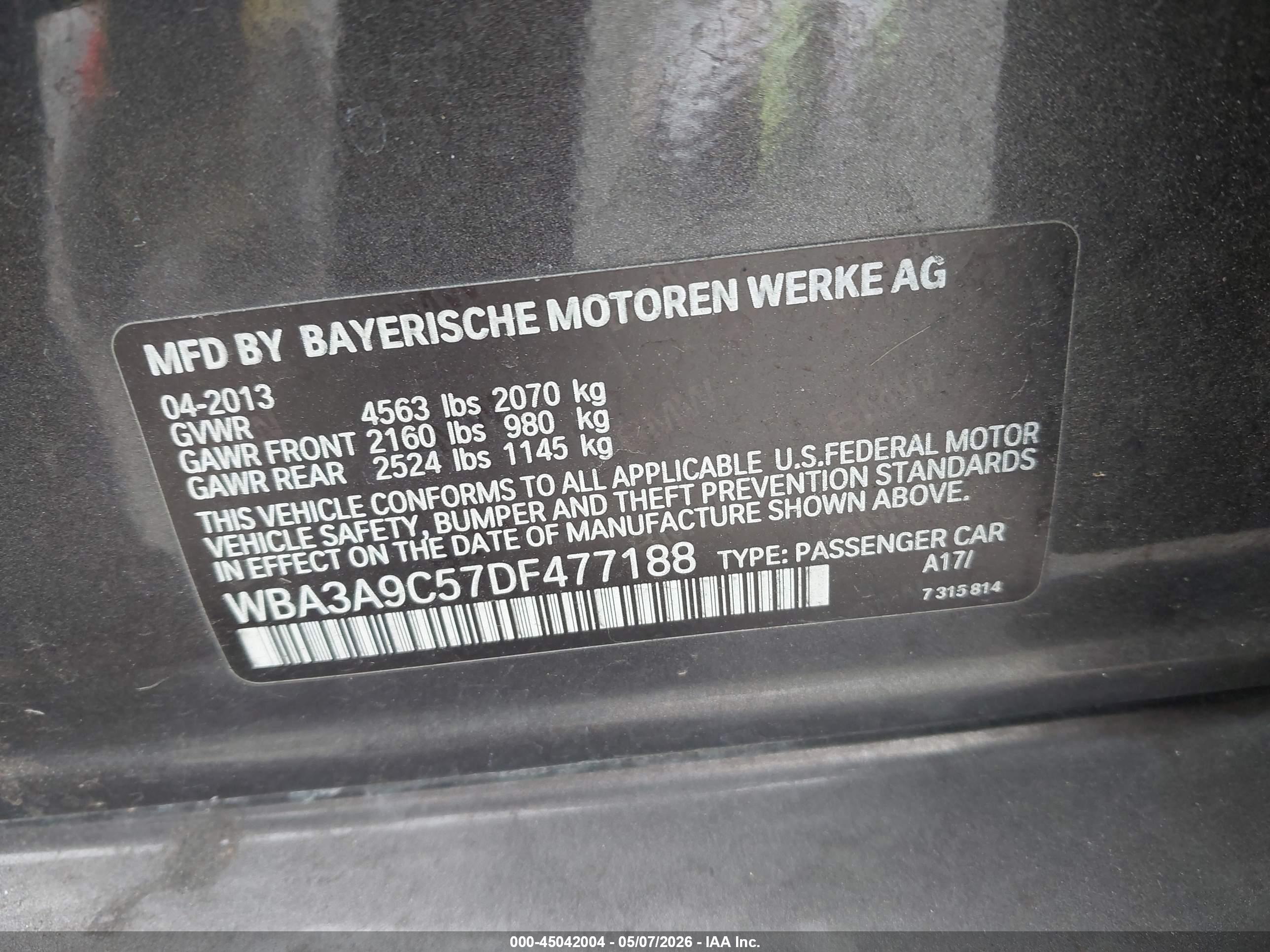 BMW 335I image 9