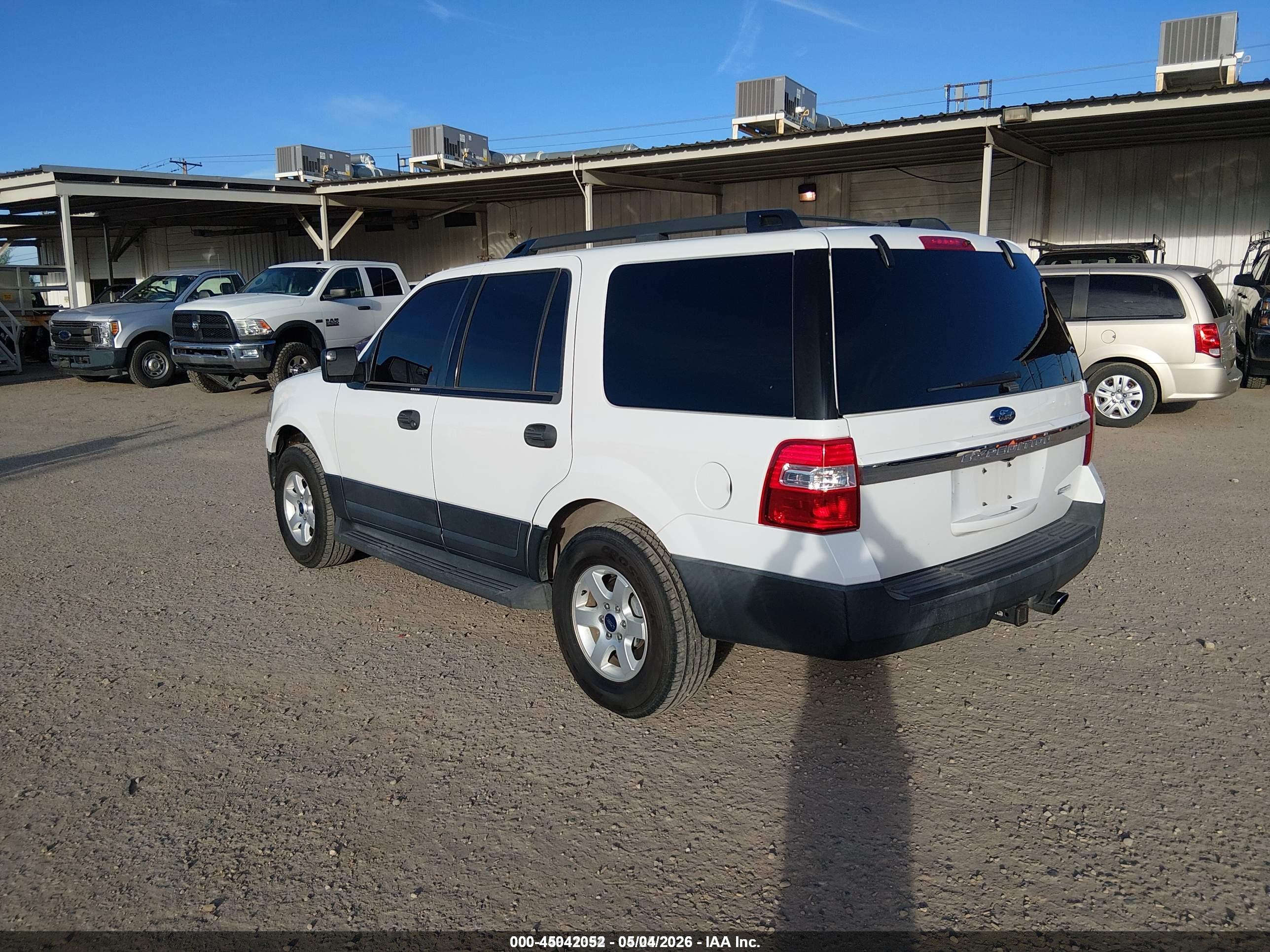 FORD EXPEDITION image 3