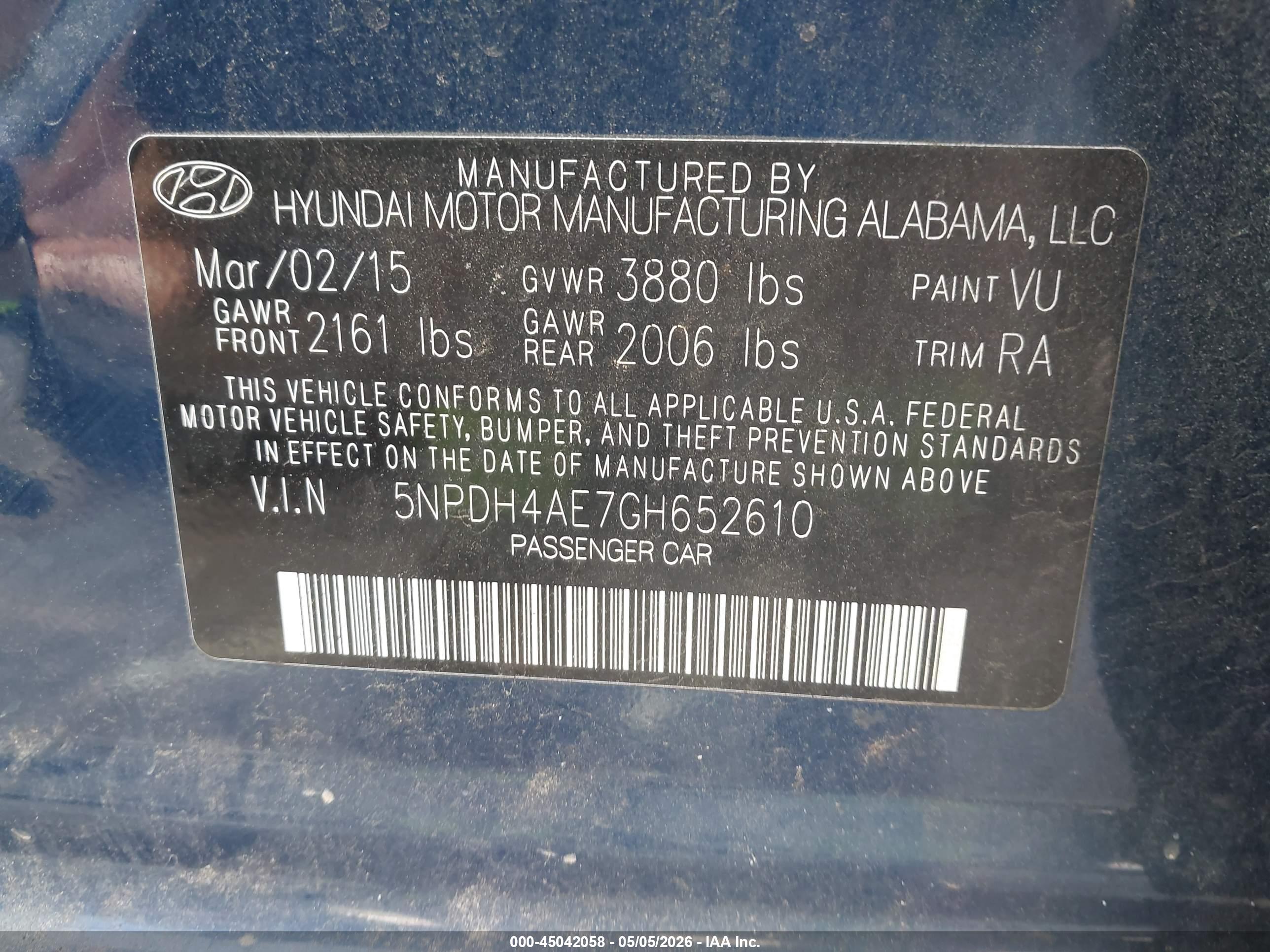 HYUNDAI ELANTRA image 9