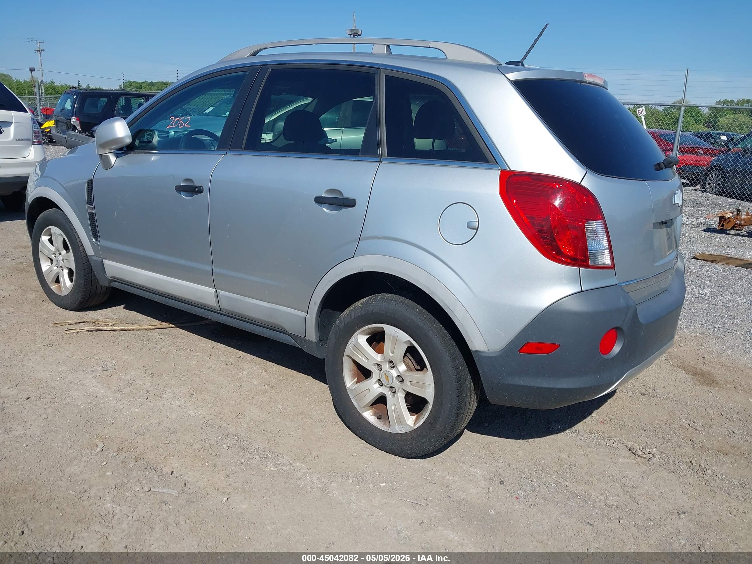 CHEVROLET CAPTIVA image 3