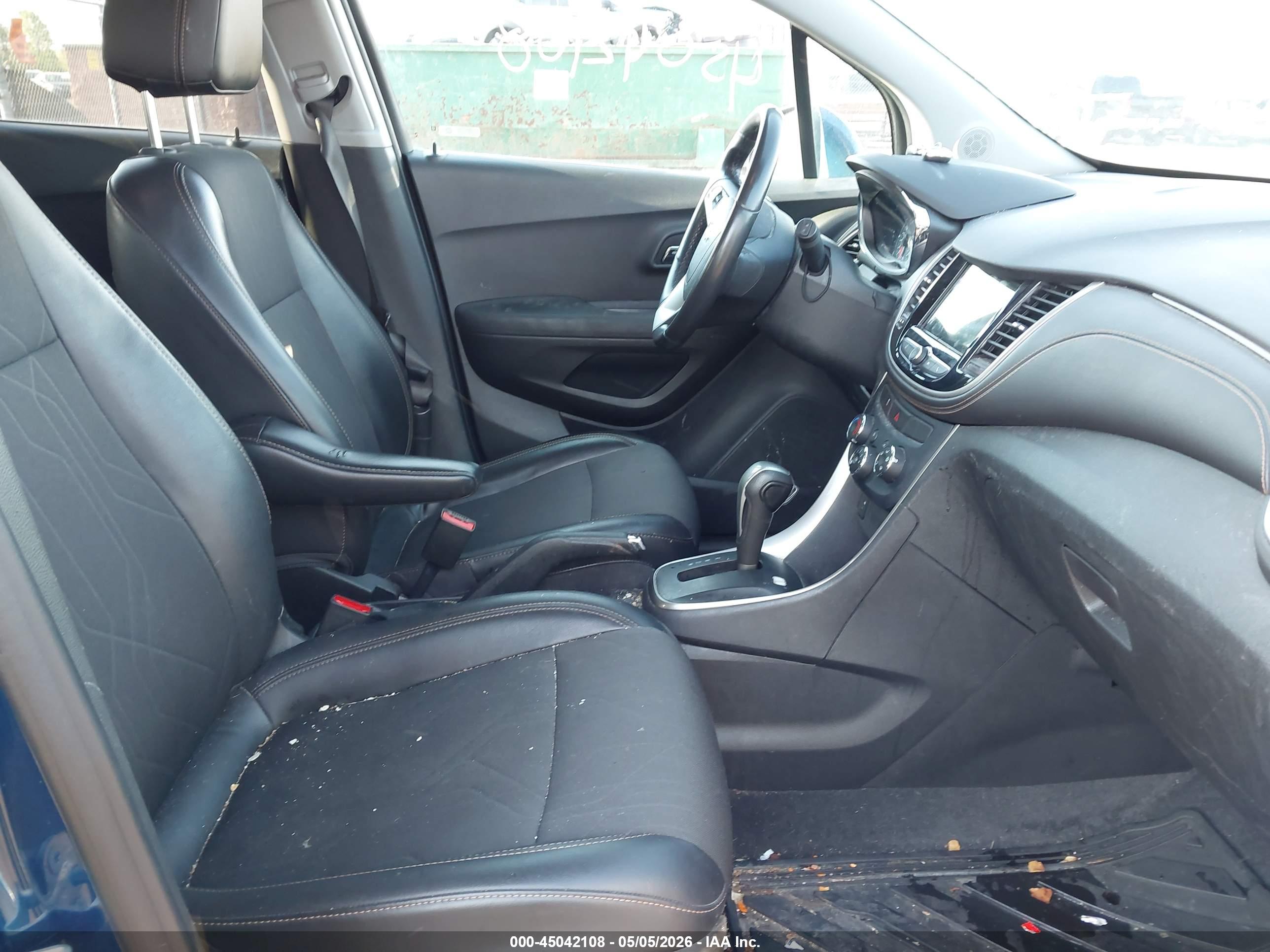 CHEVROLET TRAX image 5
