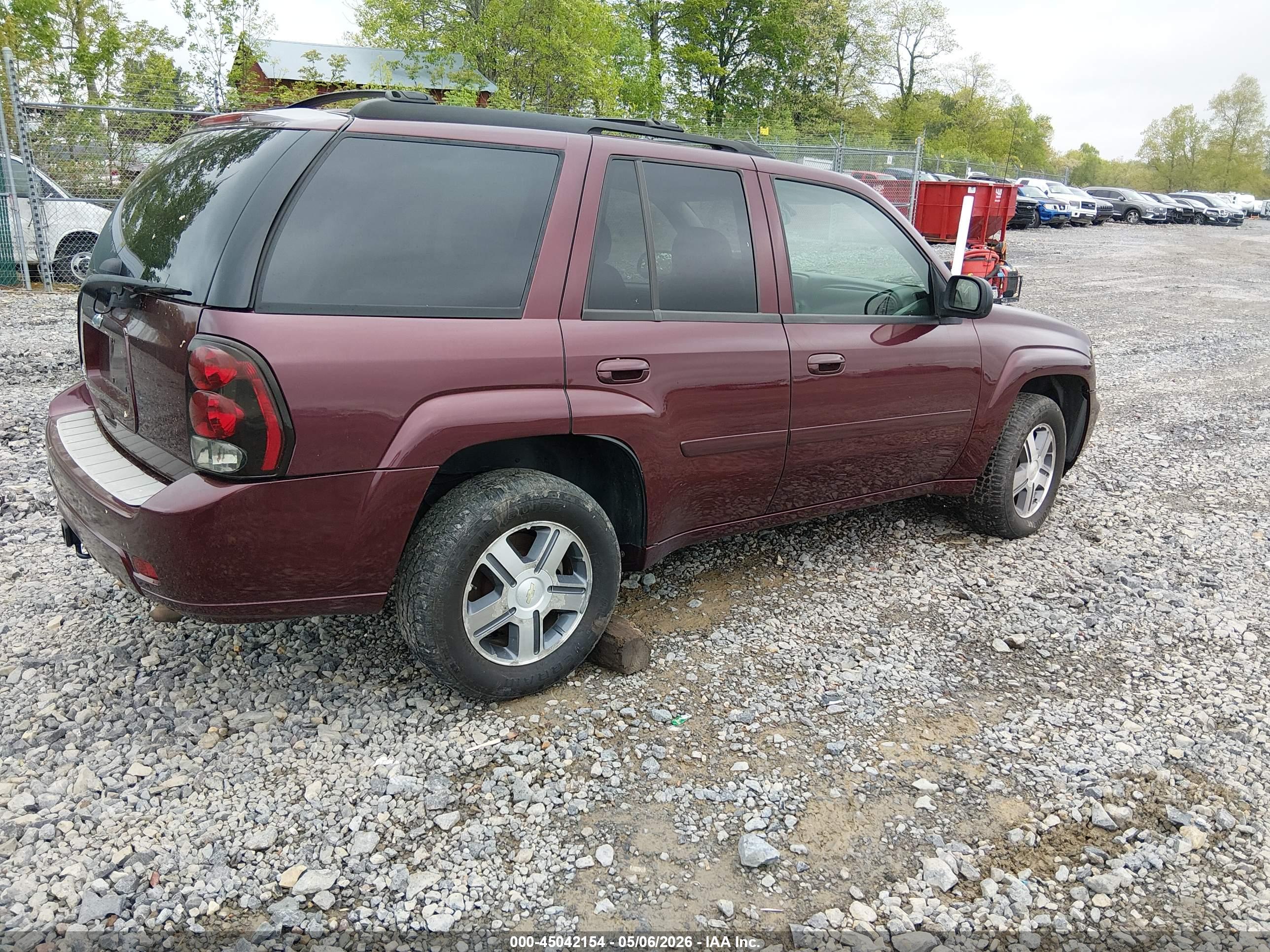 CHEVROLET TRAILBLAZER image 4