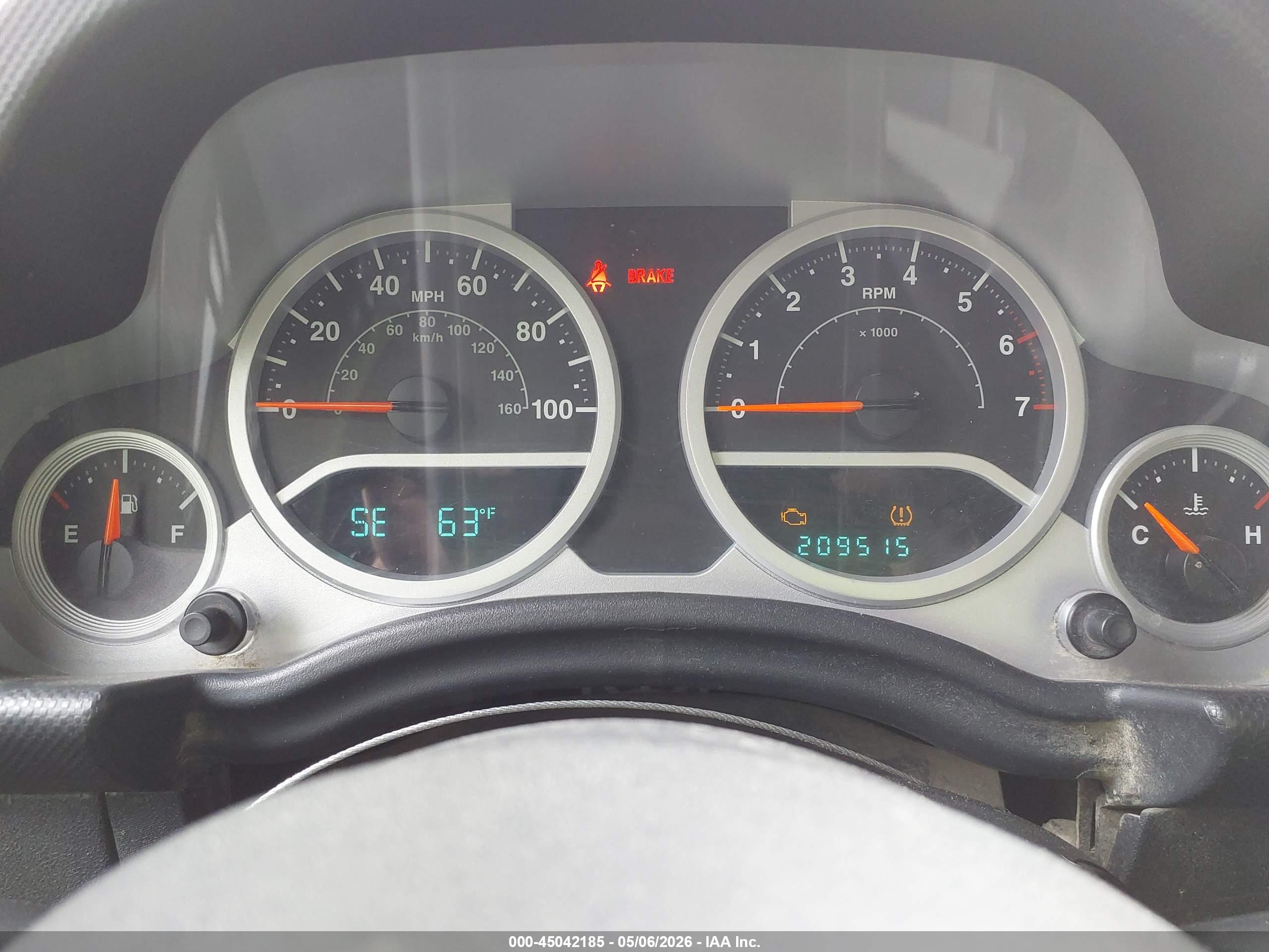 JEEP WRANGLER image 7