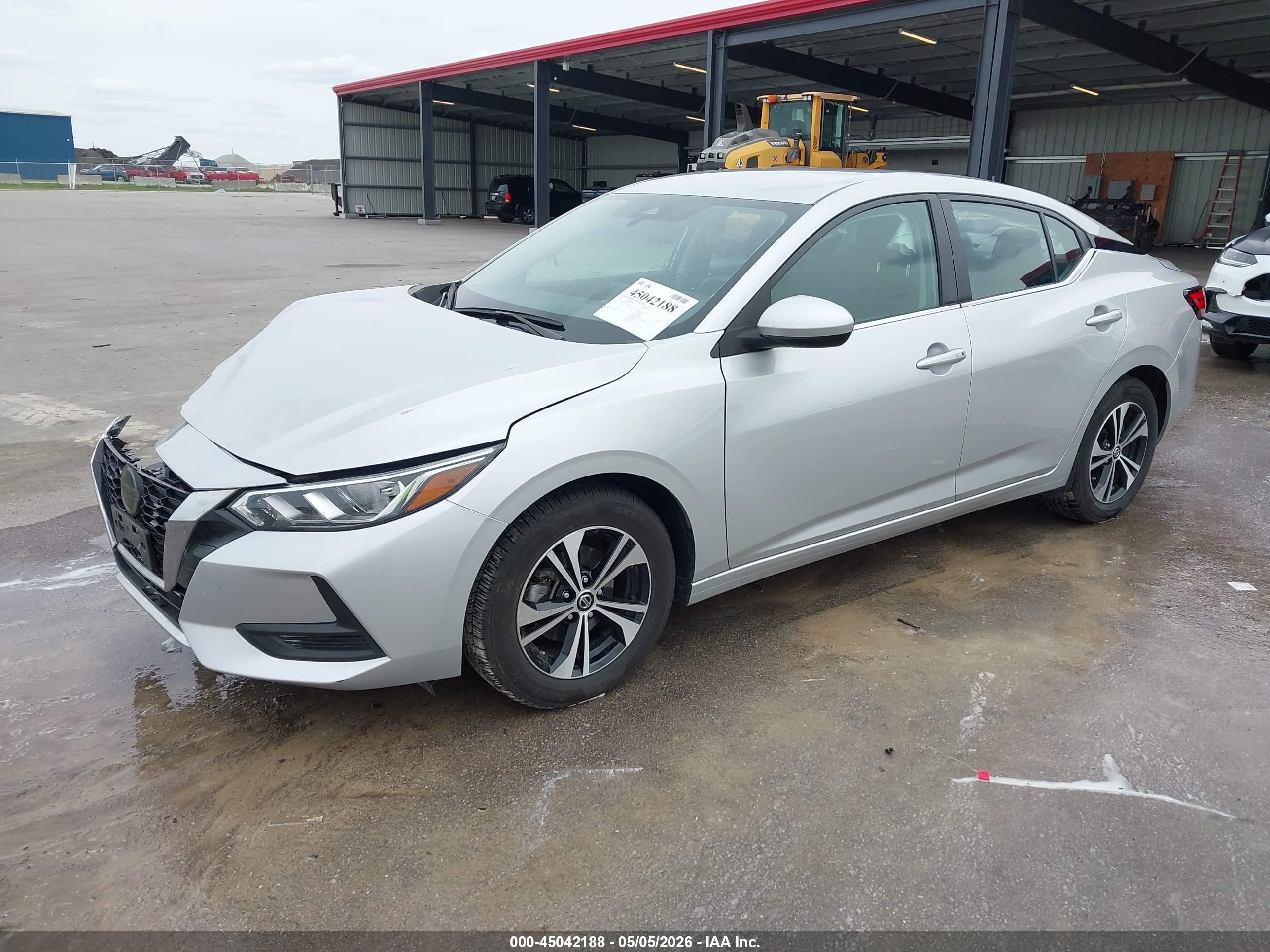 NISSAN SENTRA image 2