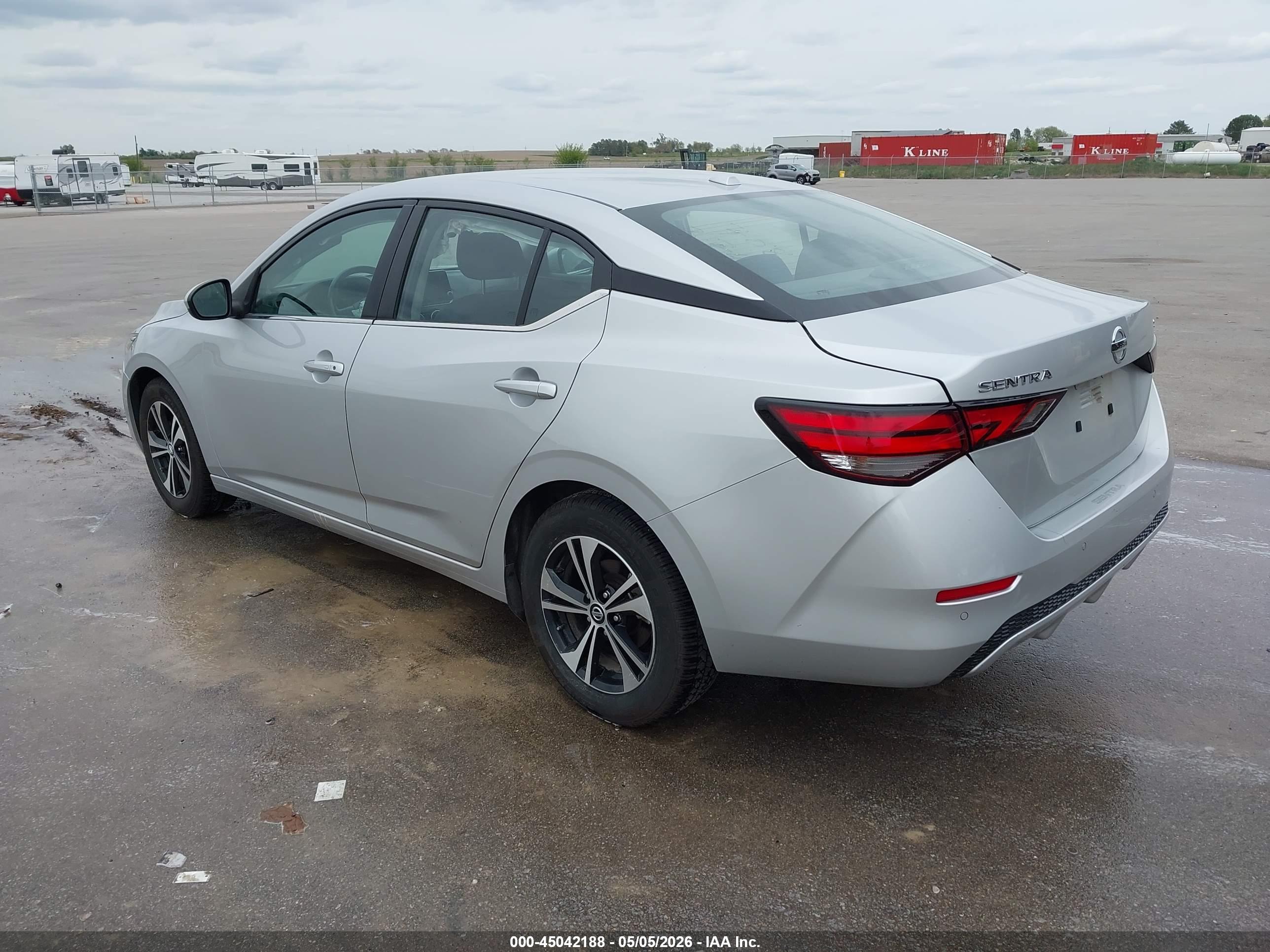 NISSAN SENTRA image 3