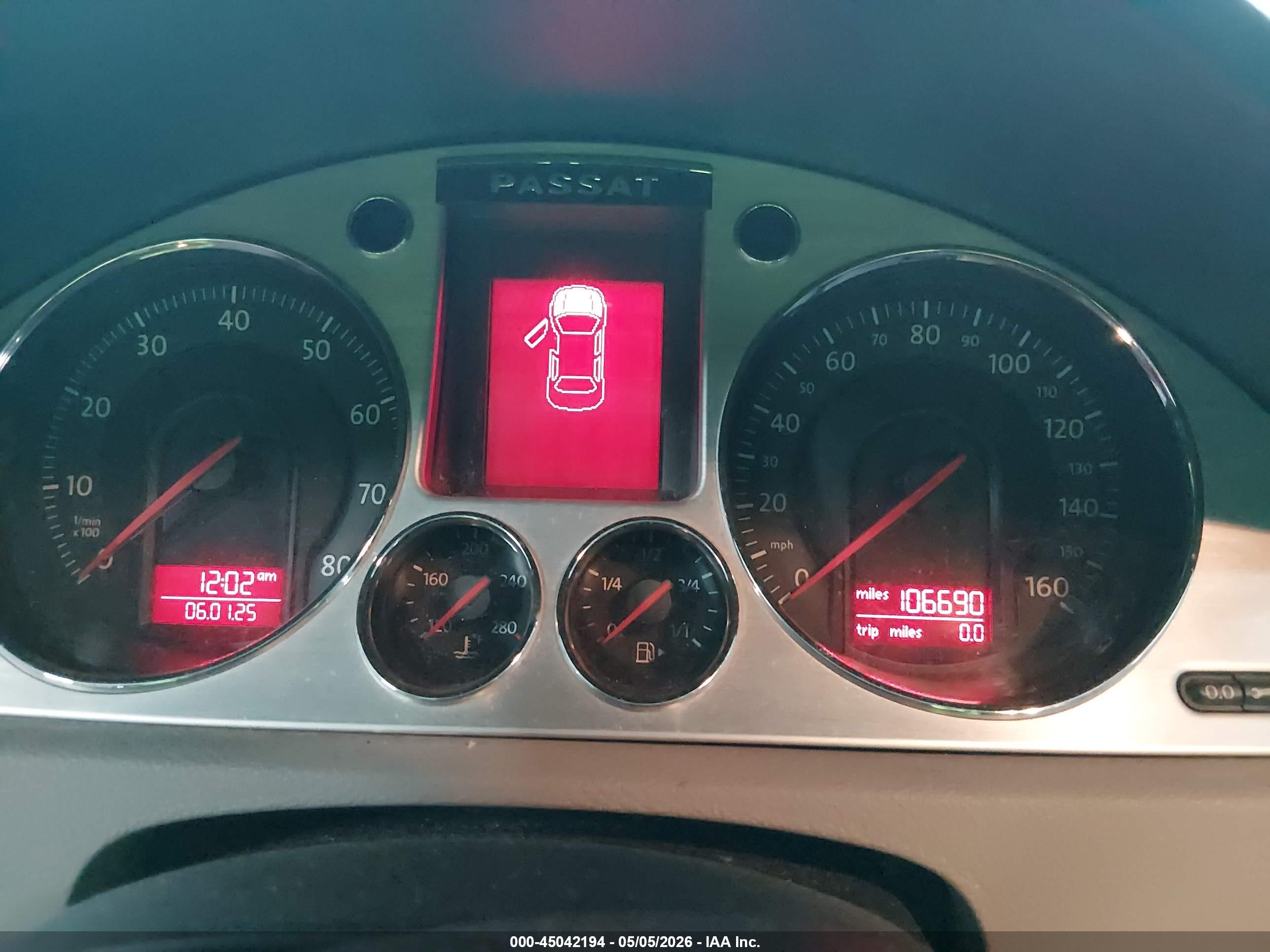 VOLKSWAGEN PASSAT image 7
