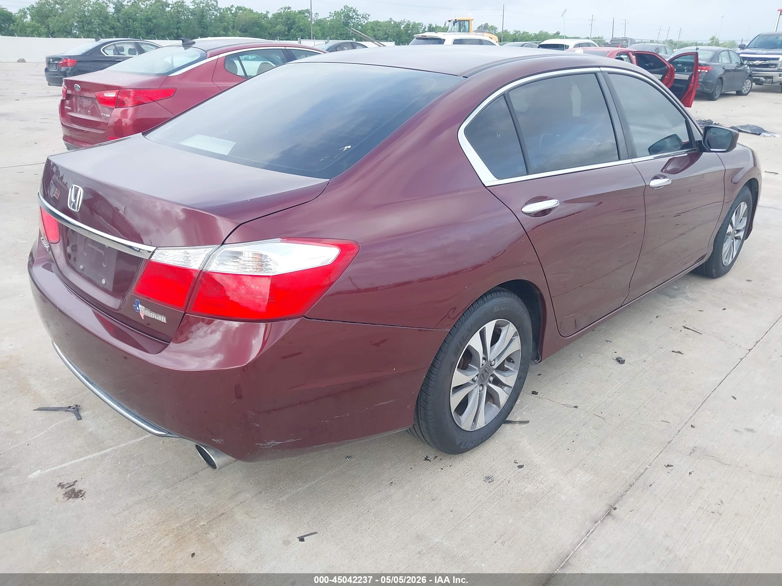 HONDA ACCORD image 4