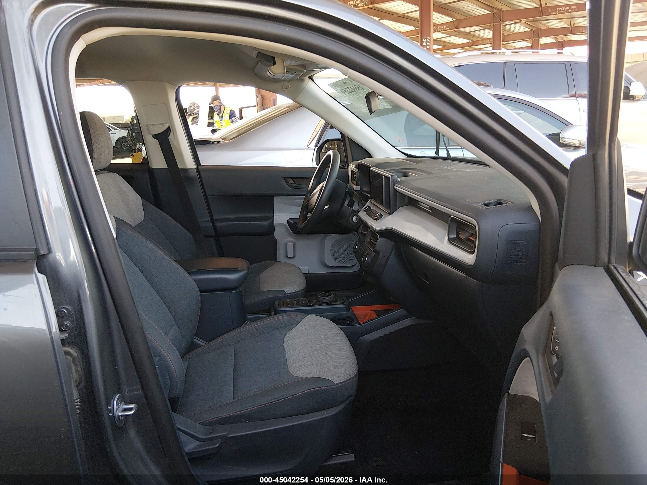 FORD MAVERICK image 5