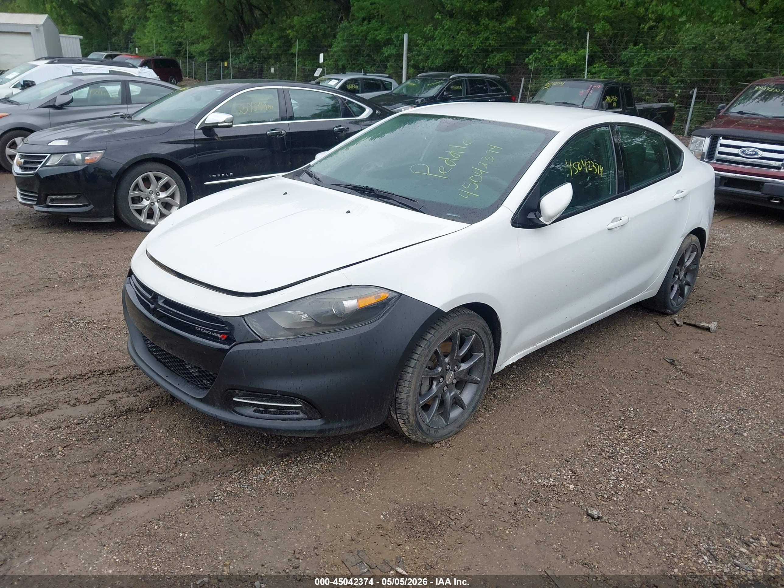 DODGE DART image 2
