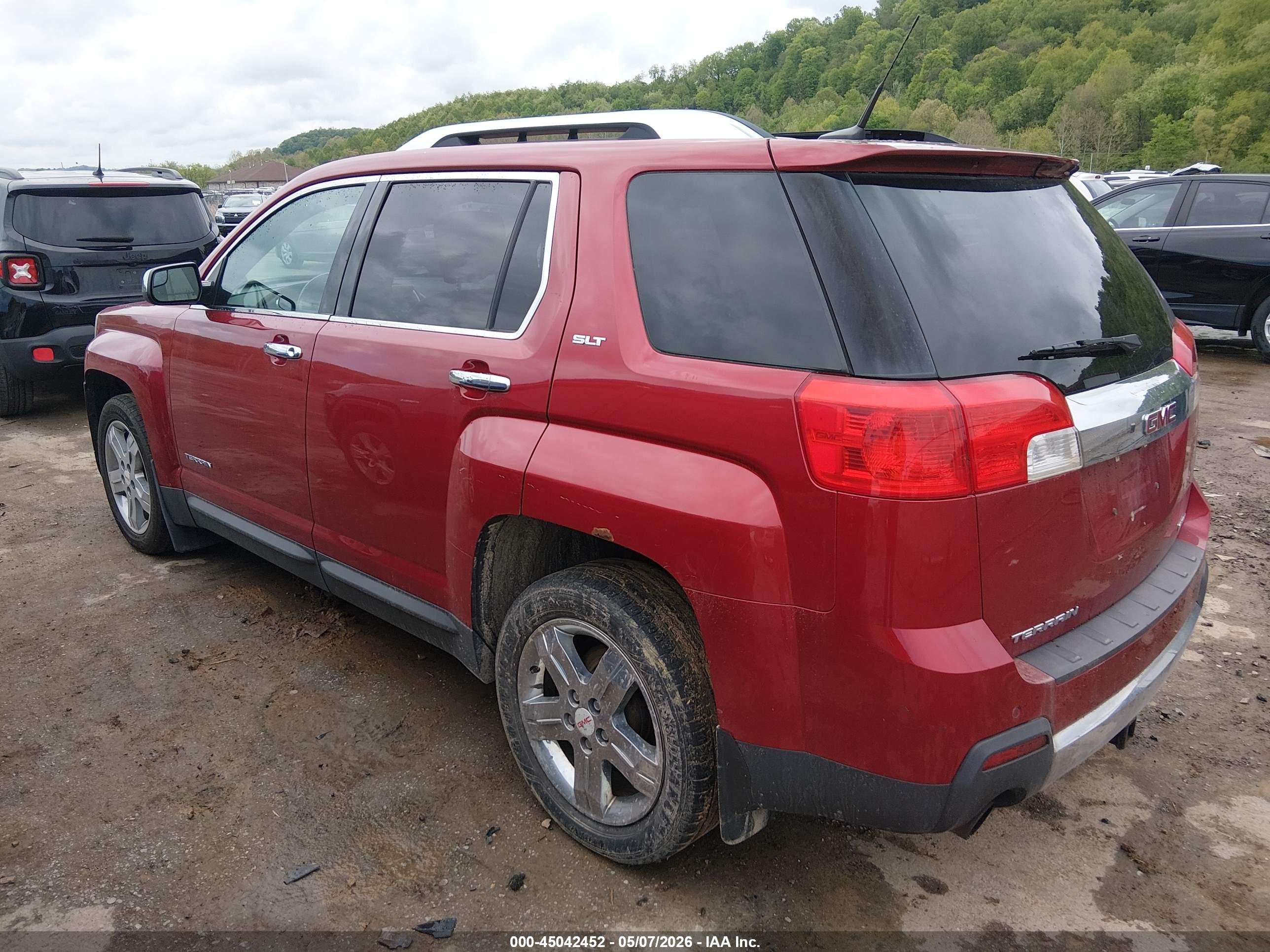 GMC TERRAIN image 3