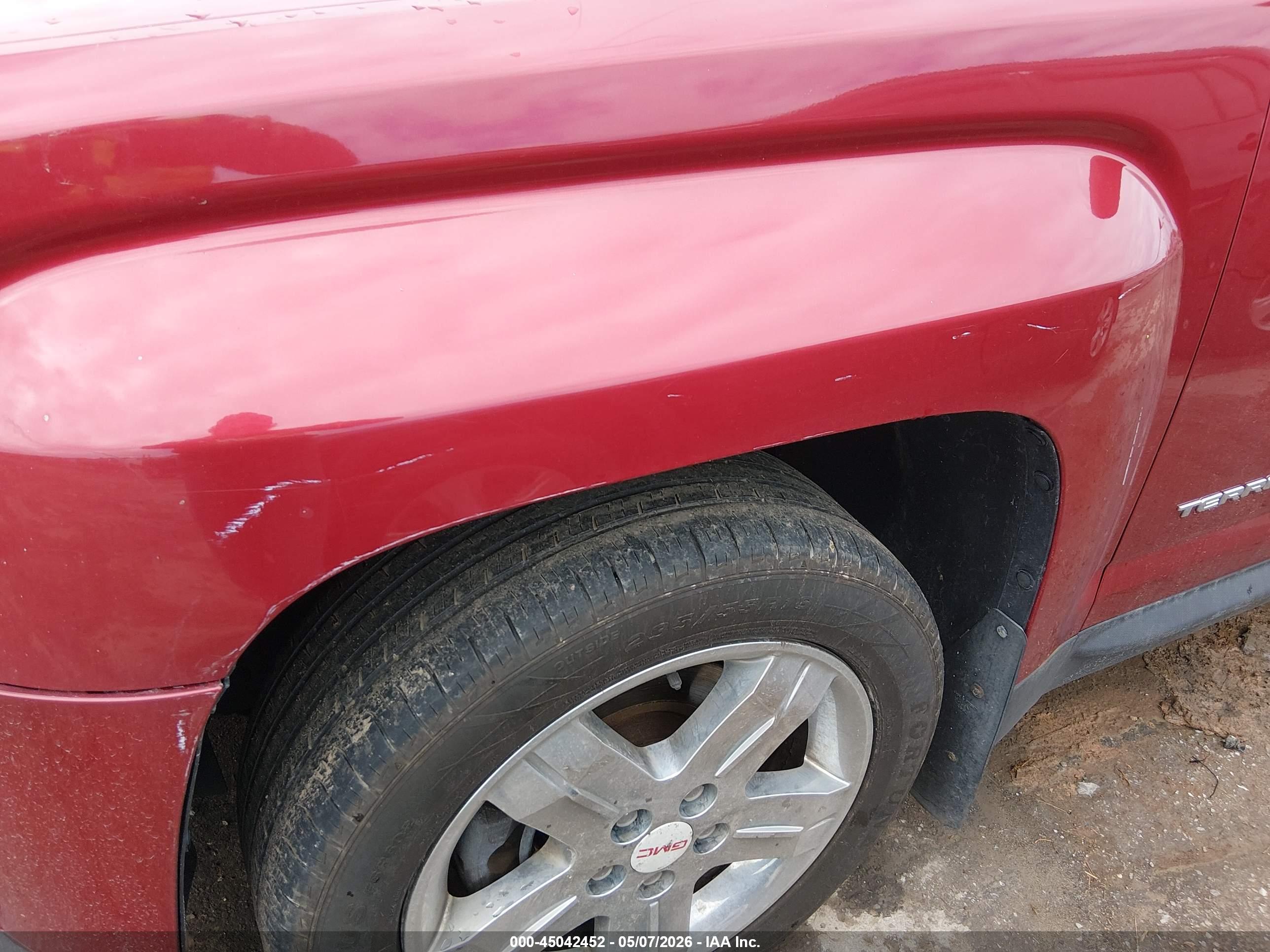 GMC TERRAIN image 6