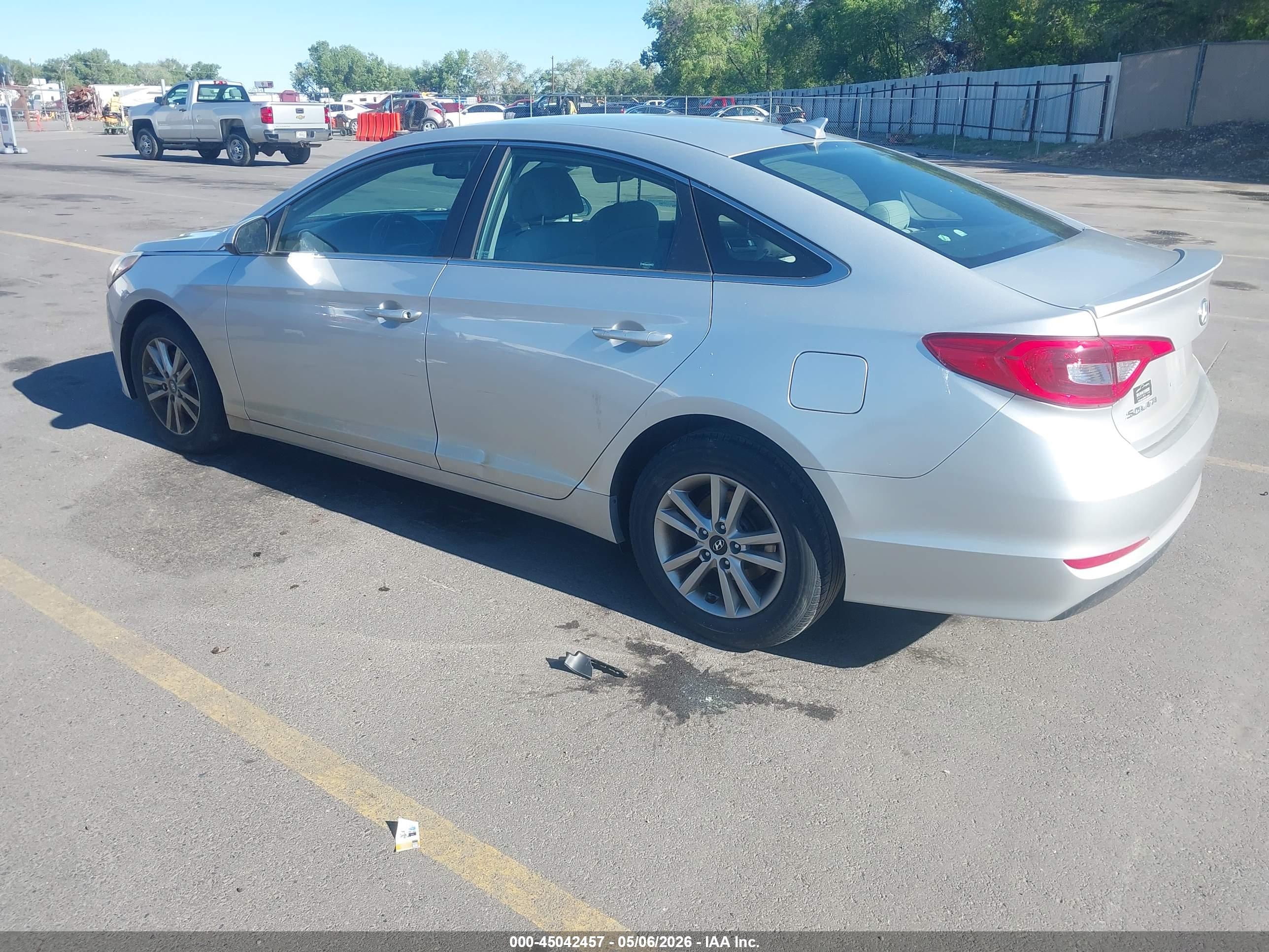 HYUNDAI SONATA image 3