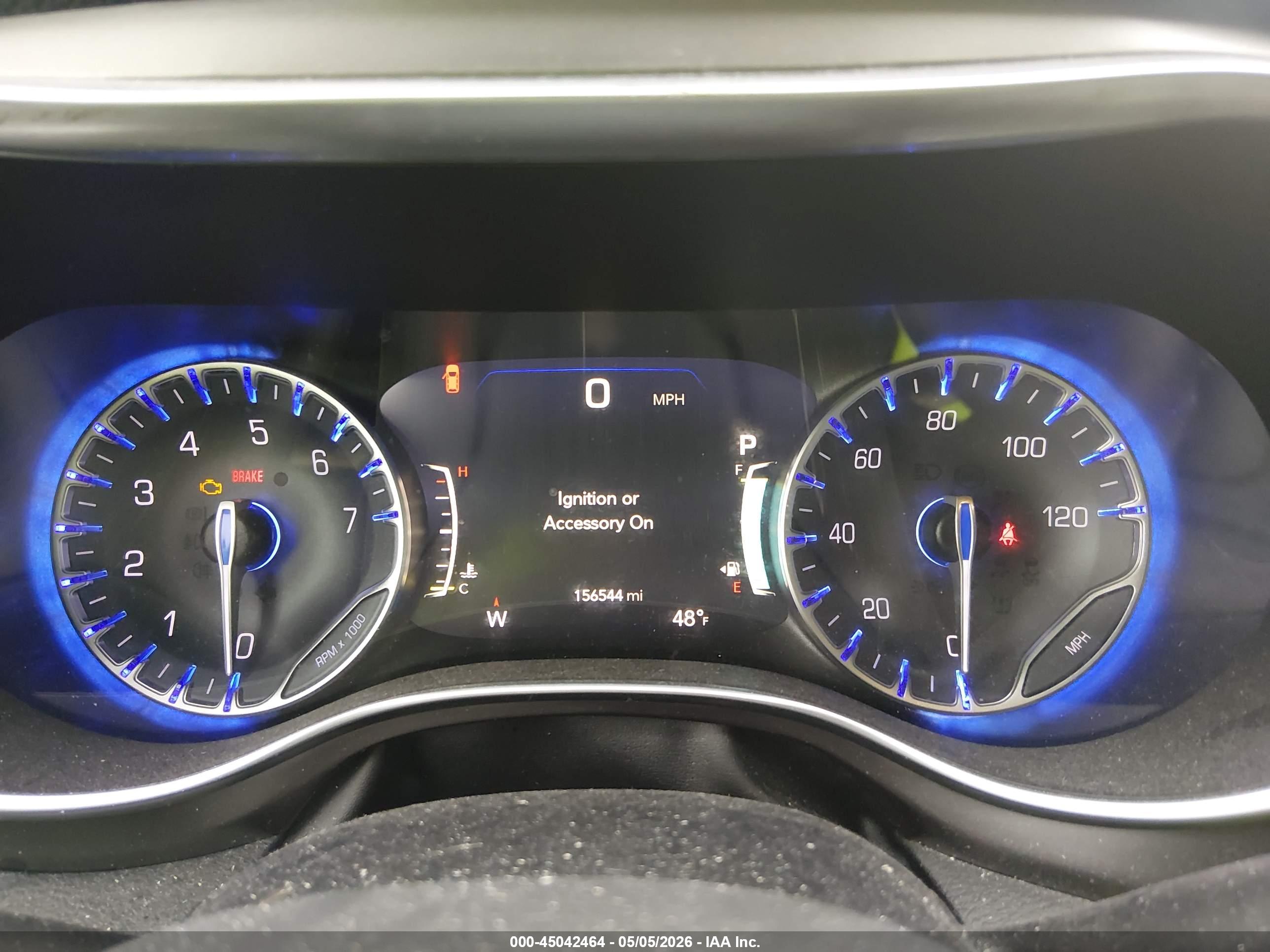 CHRYSLER PACIFICA image 7