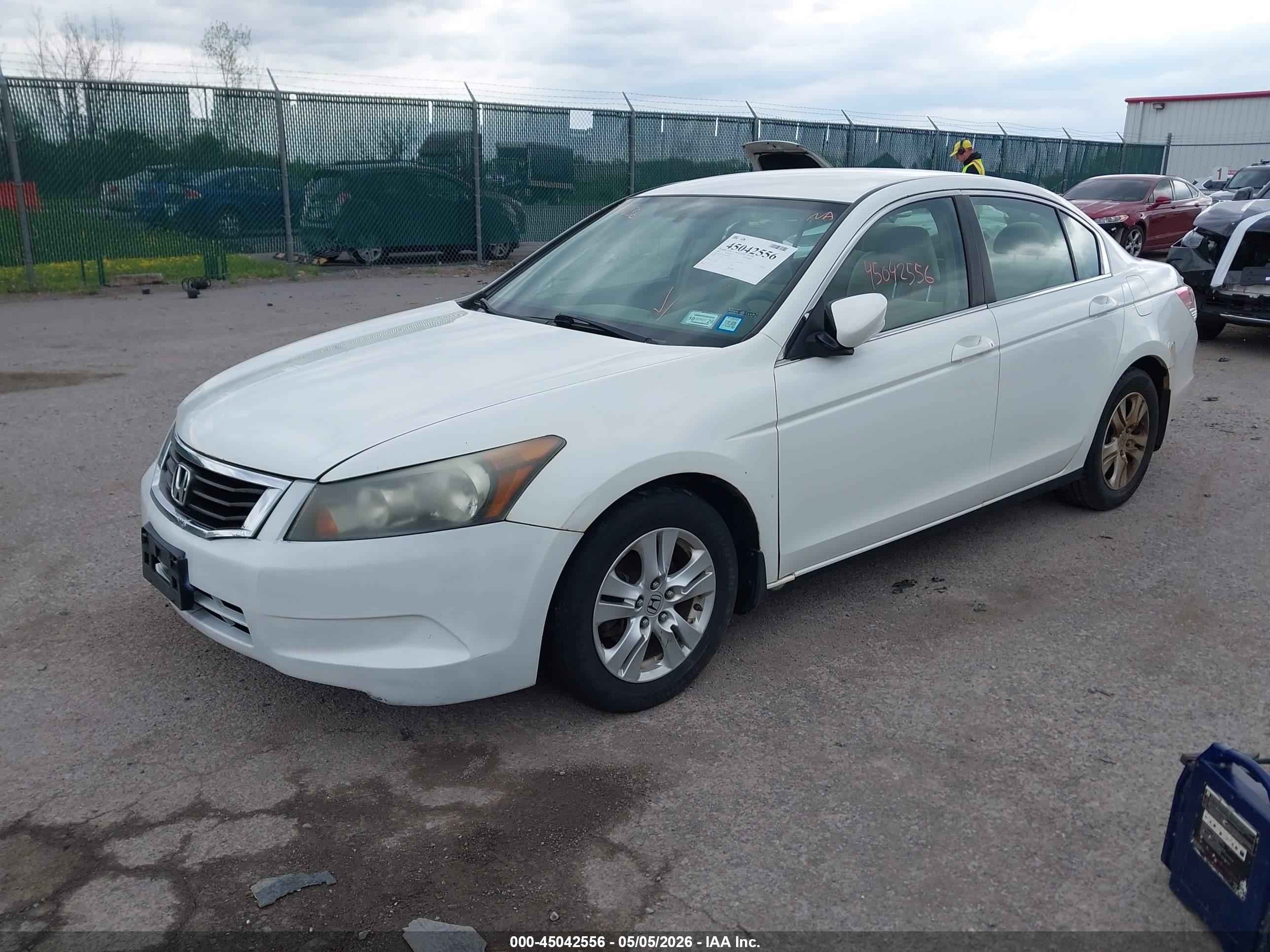 HONDA ACCORD image 2