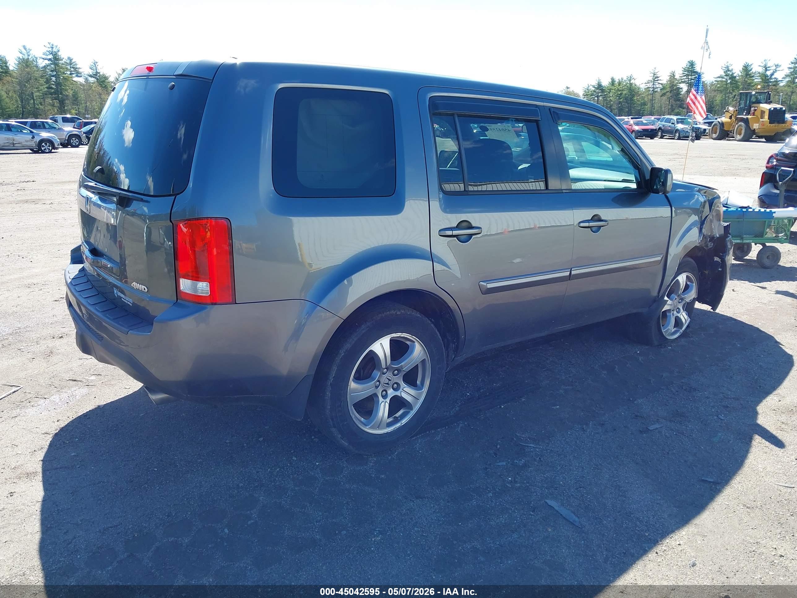 HONDA PILOT image 4