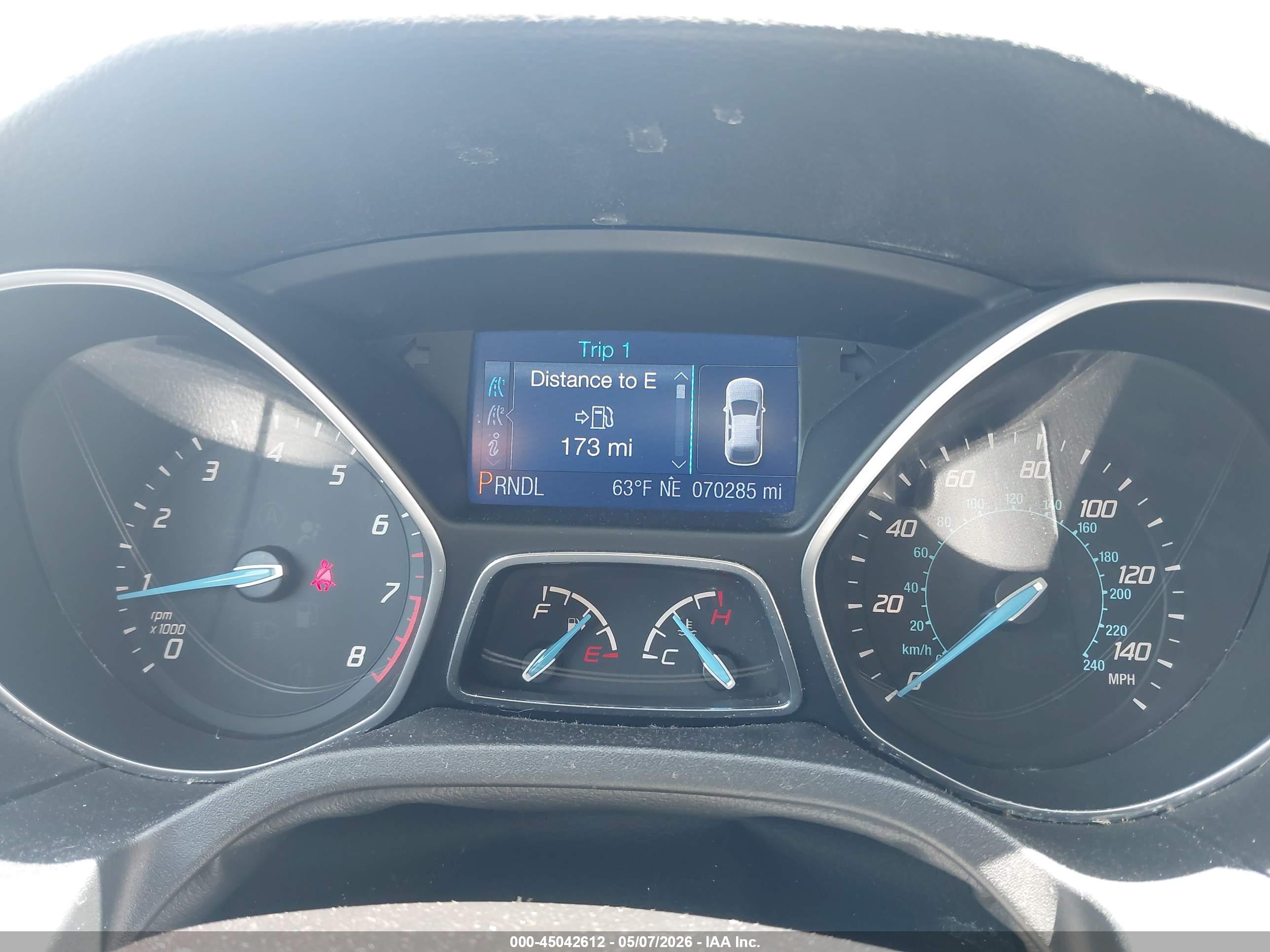 FORD FOCUS image 7