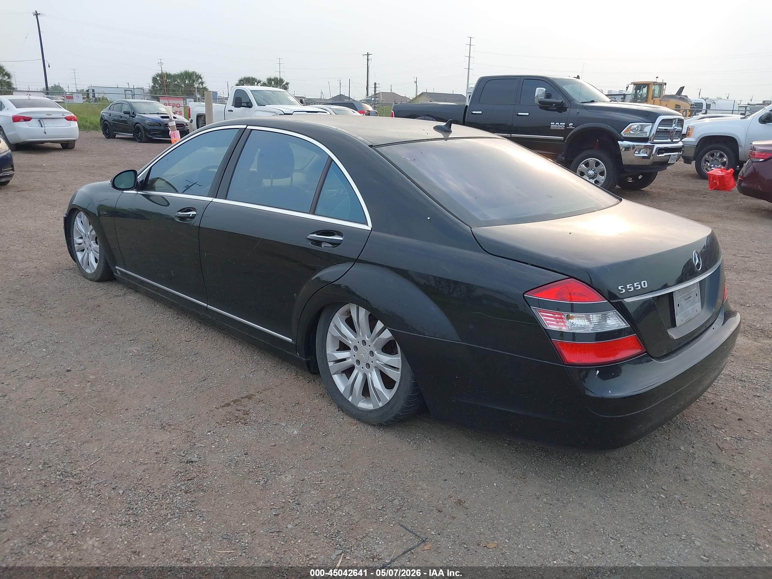 MERCEDES-BENZ S image 3