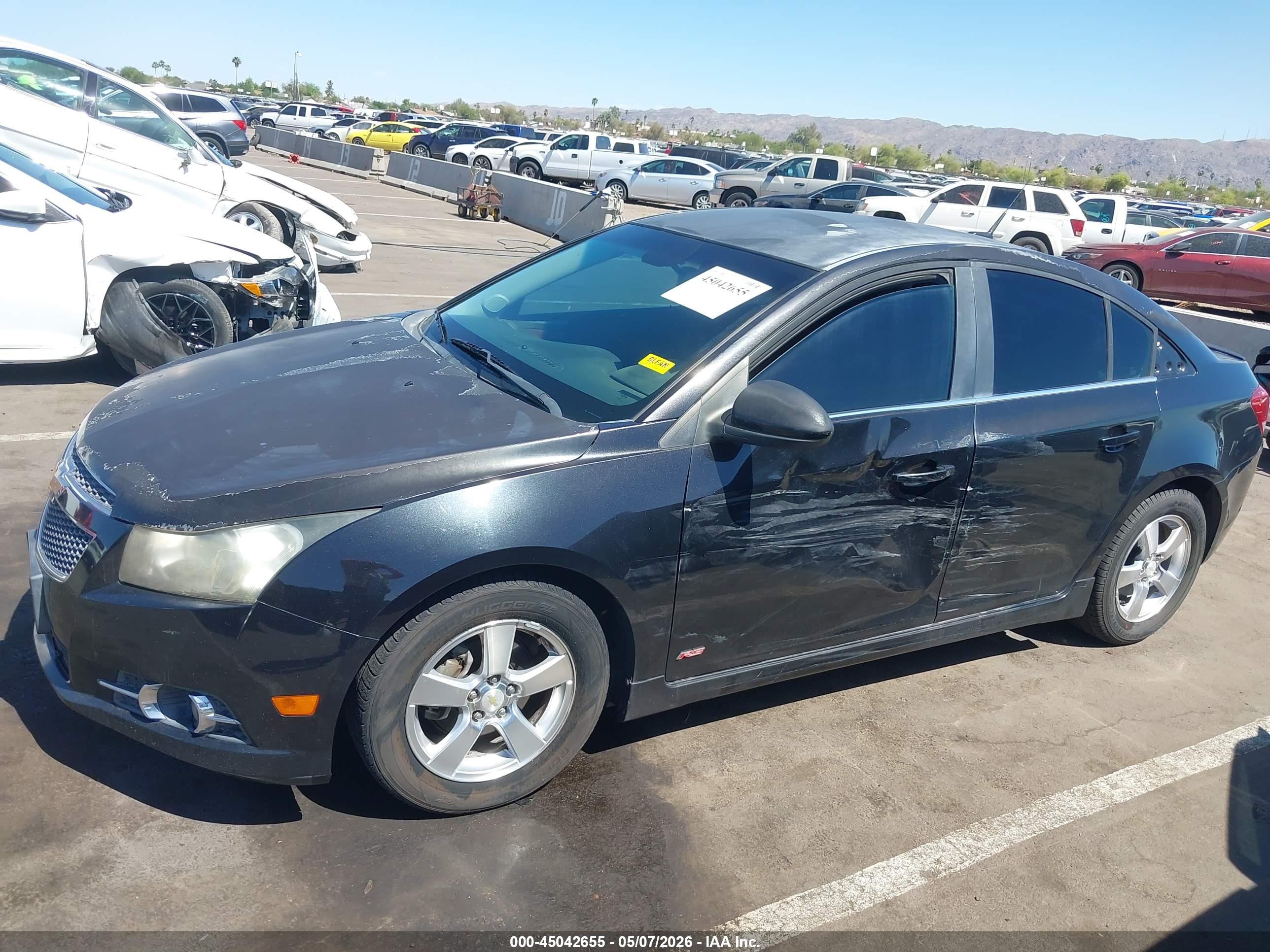 CHEVROLET CRUZE image 6