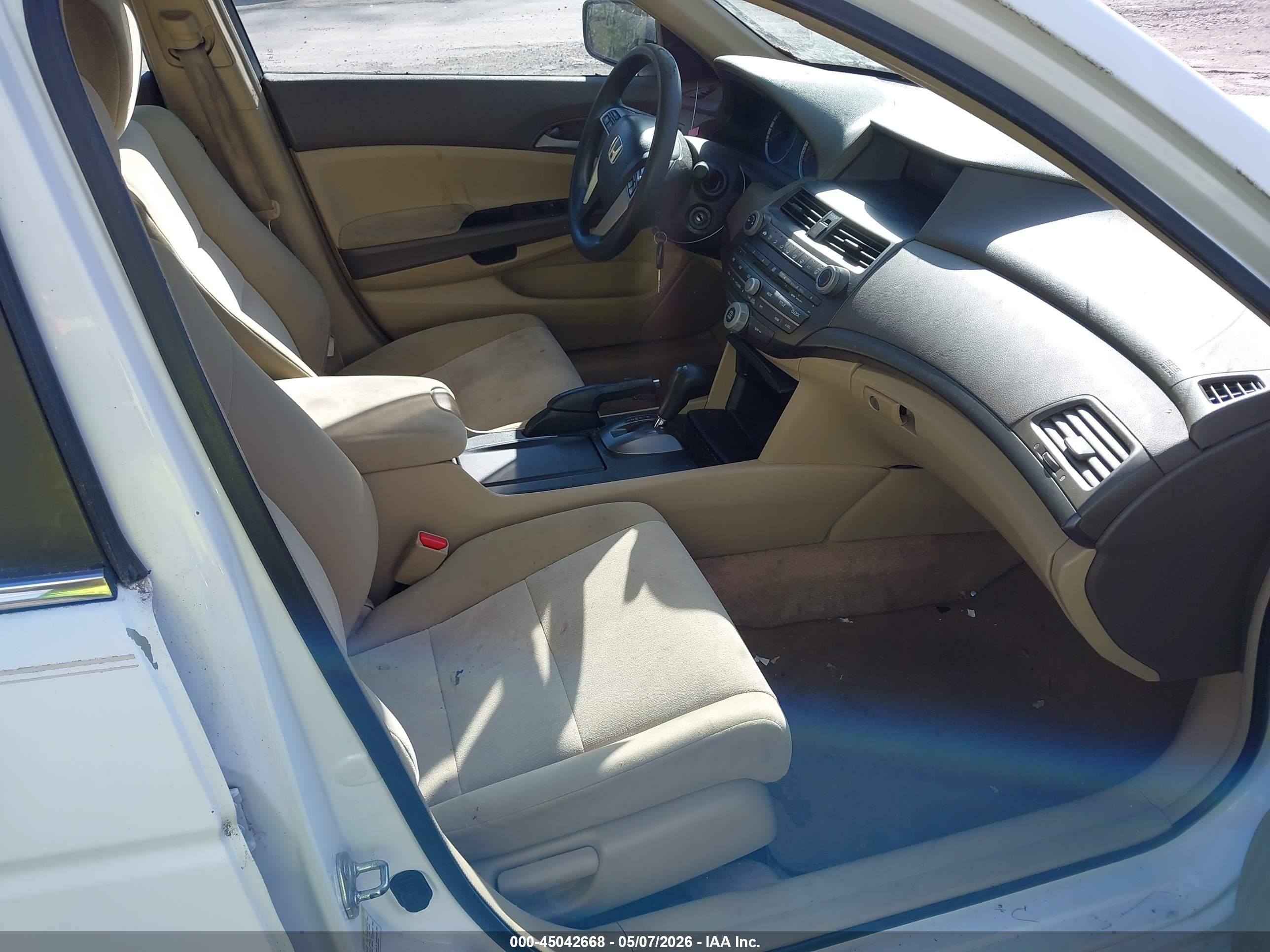 HONDA ACCORD image 5