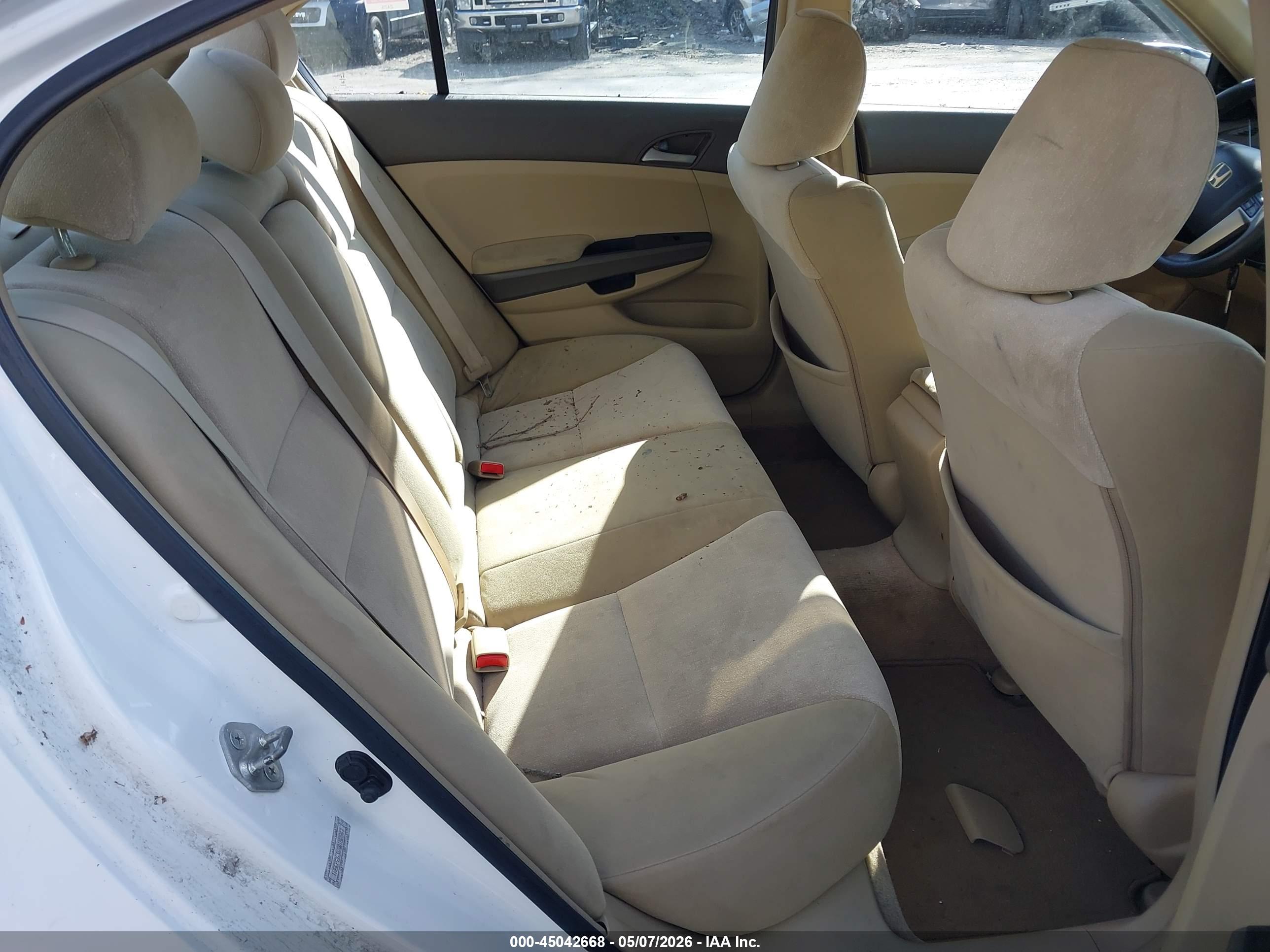 HONDA ACCORD image 8