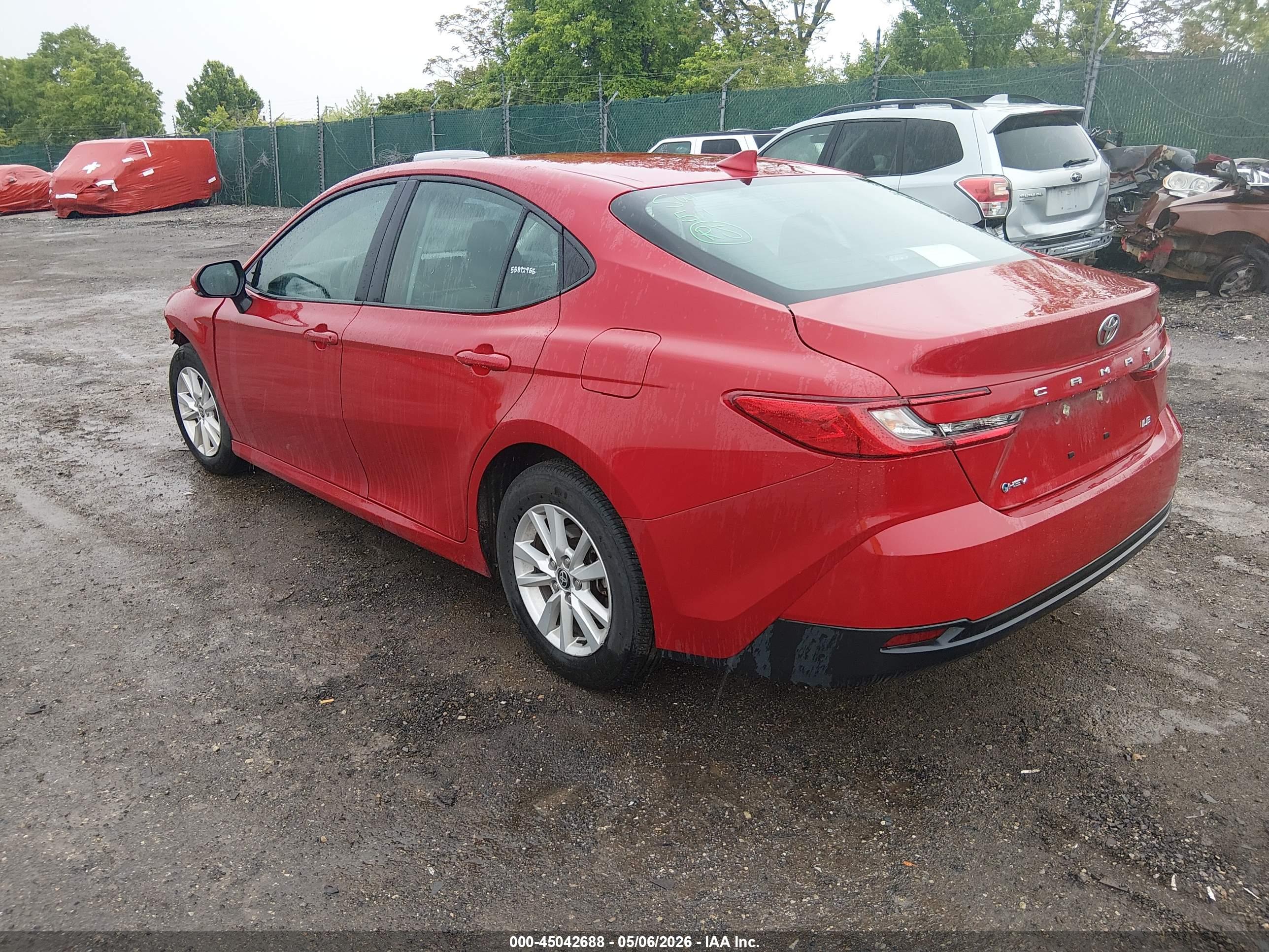 TOYOTA CAMRY image 3