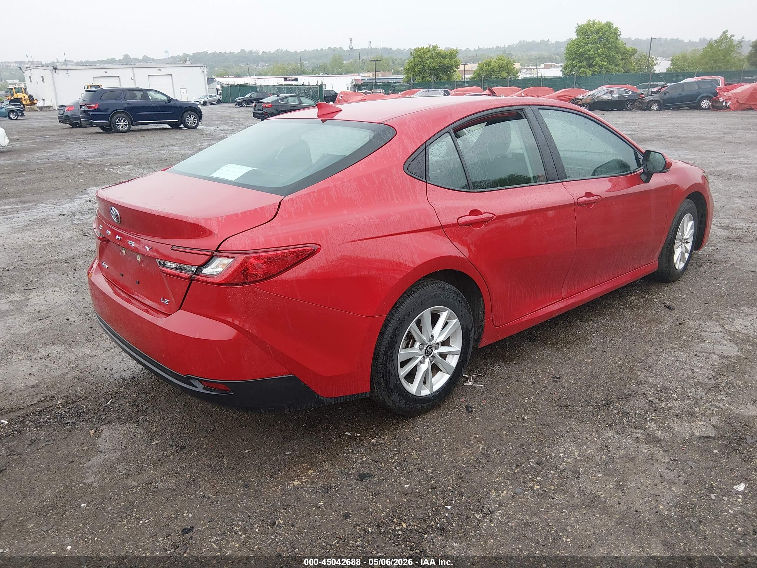 TOYOTA CAMRY image 4
