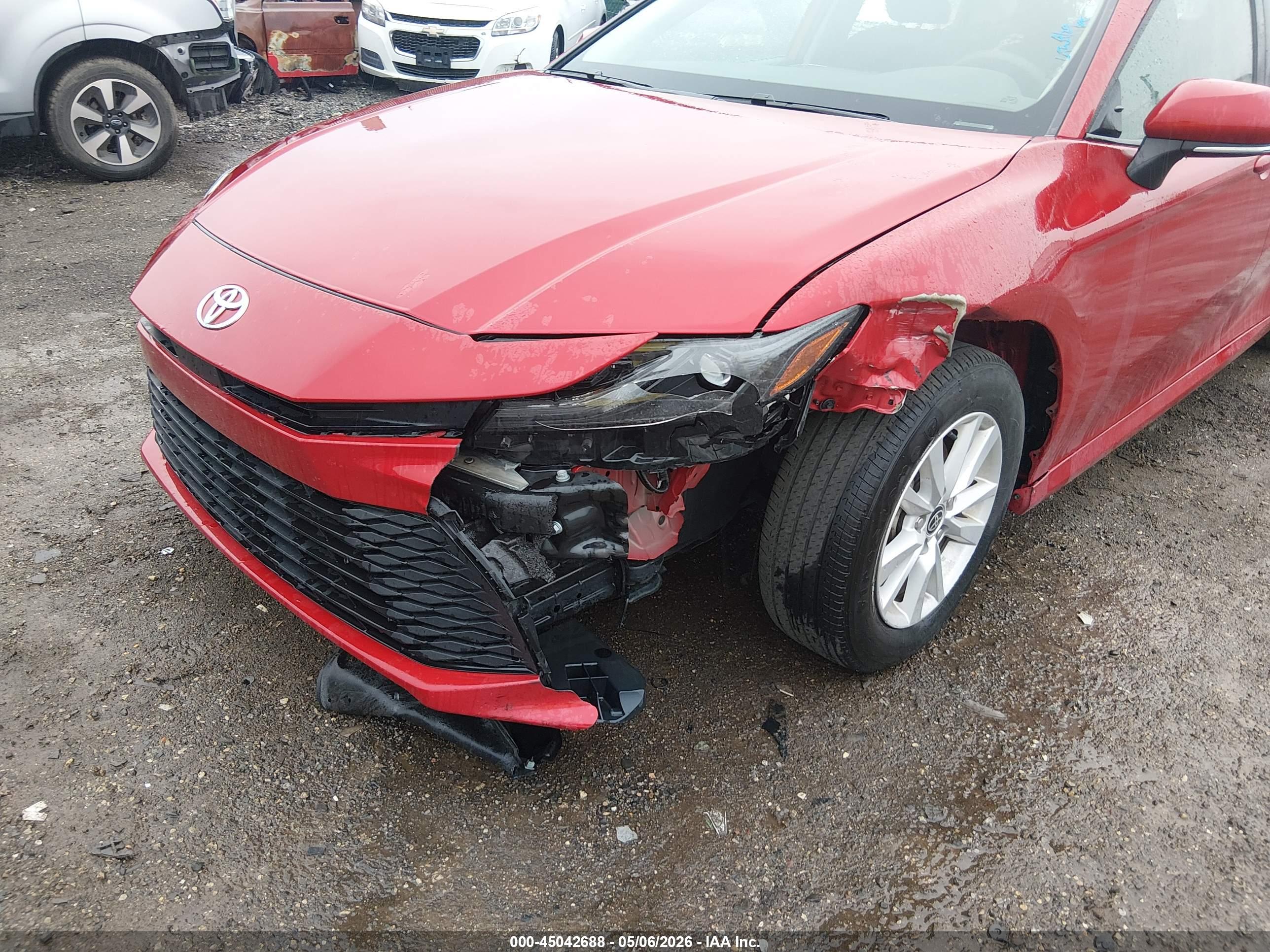 TOYOTA CAMRY image 6
