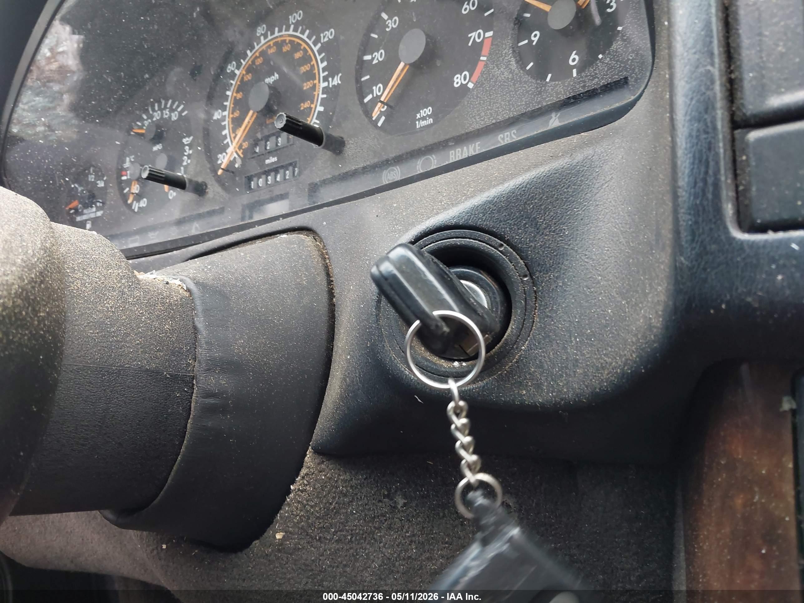 MERCEDES-BENZ 300 image 11