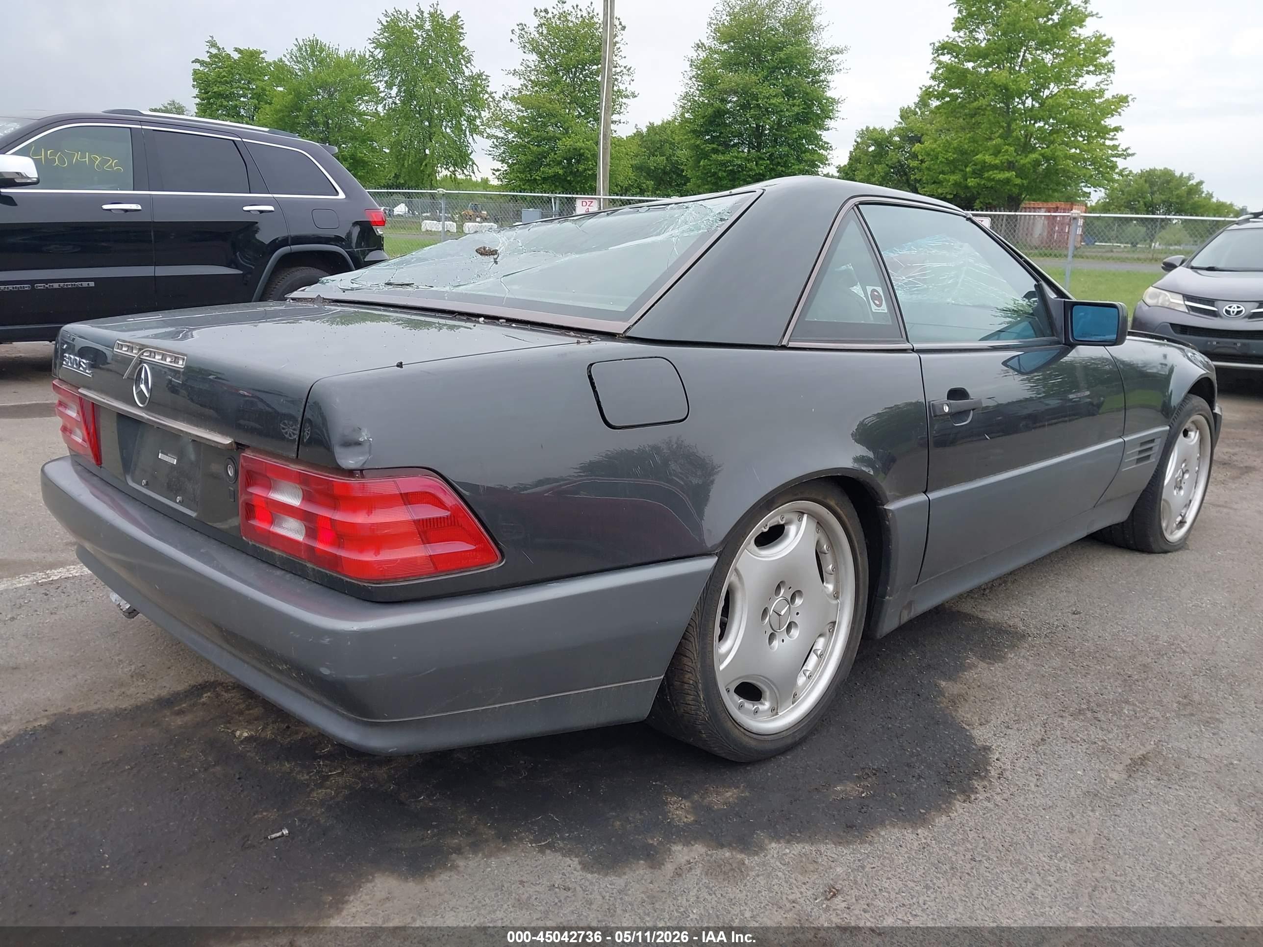 MERCEDES-BENZ 300 image 4