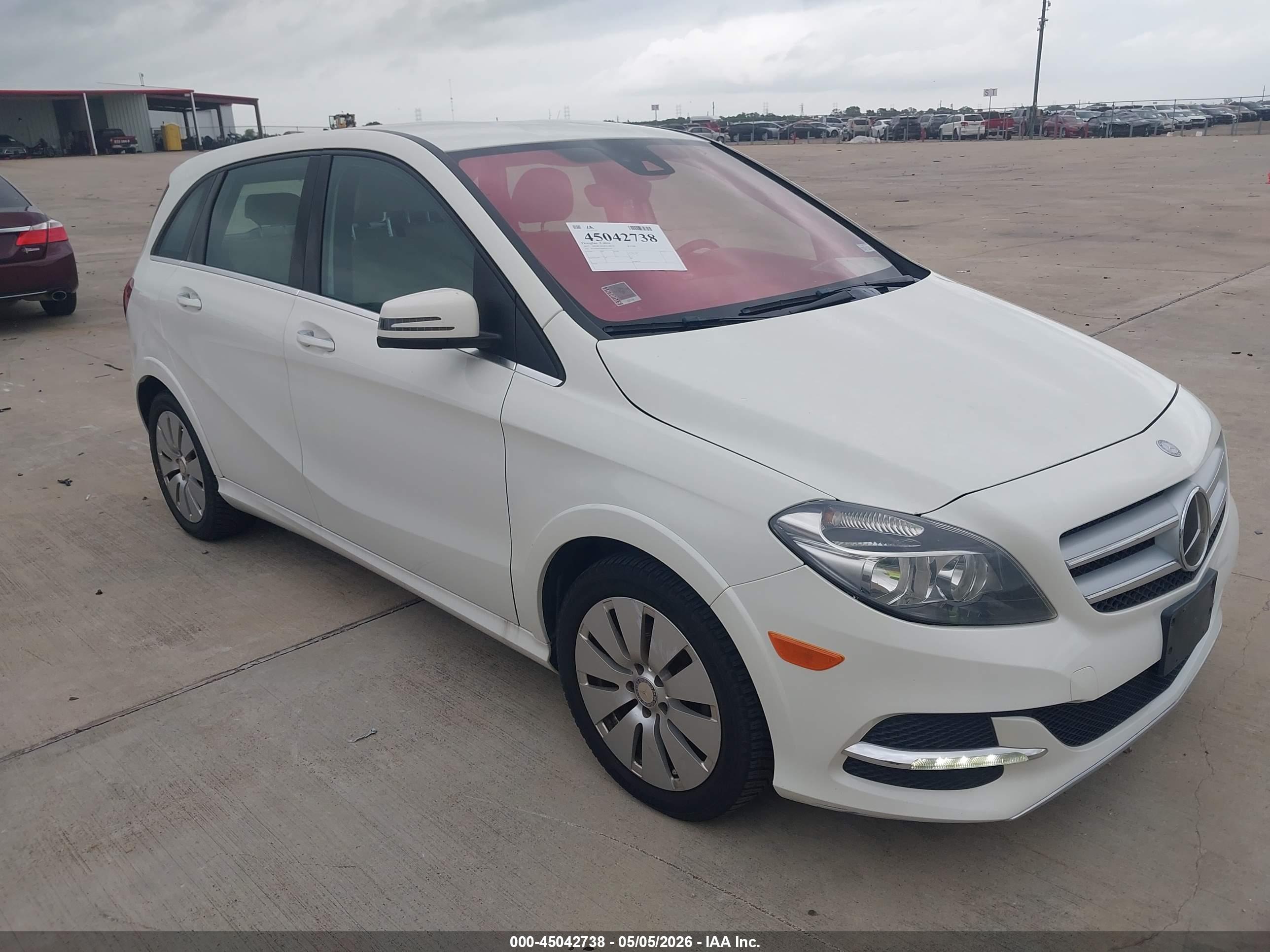 MERCEDES-BENZ B image 6