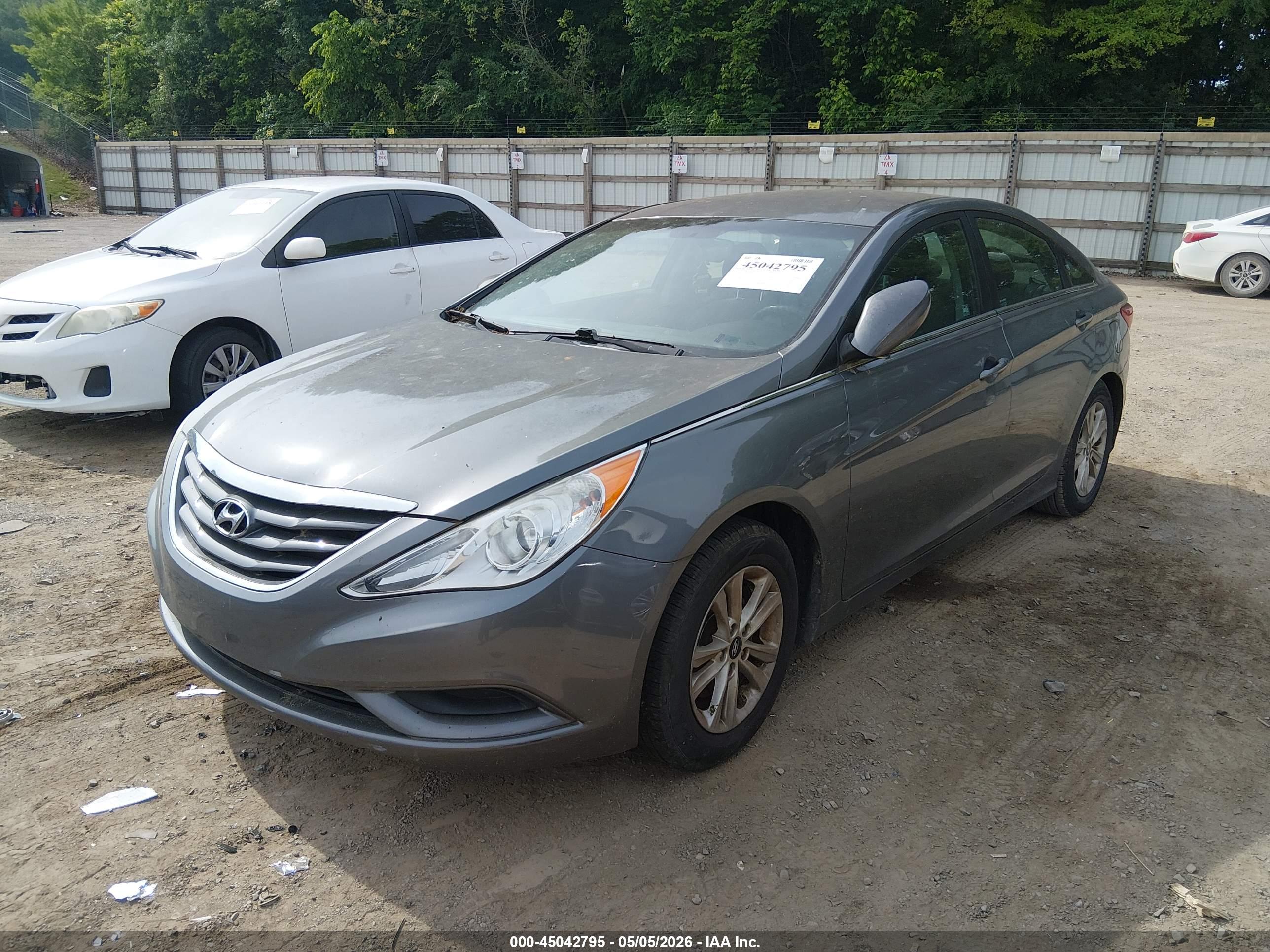 HYUNDAI SONATA image 2