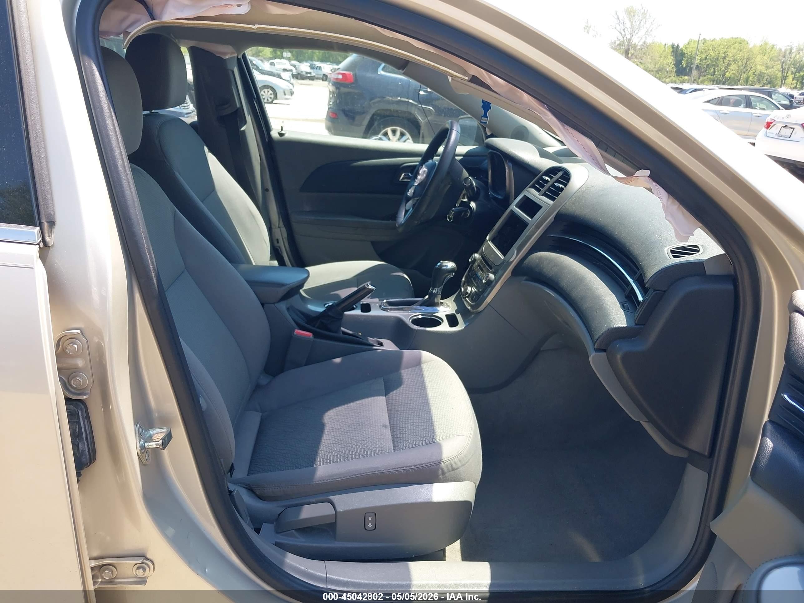 CHEVROLET MALIBU image 5