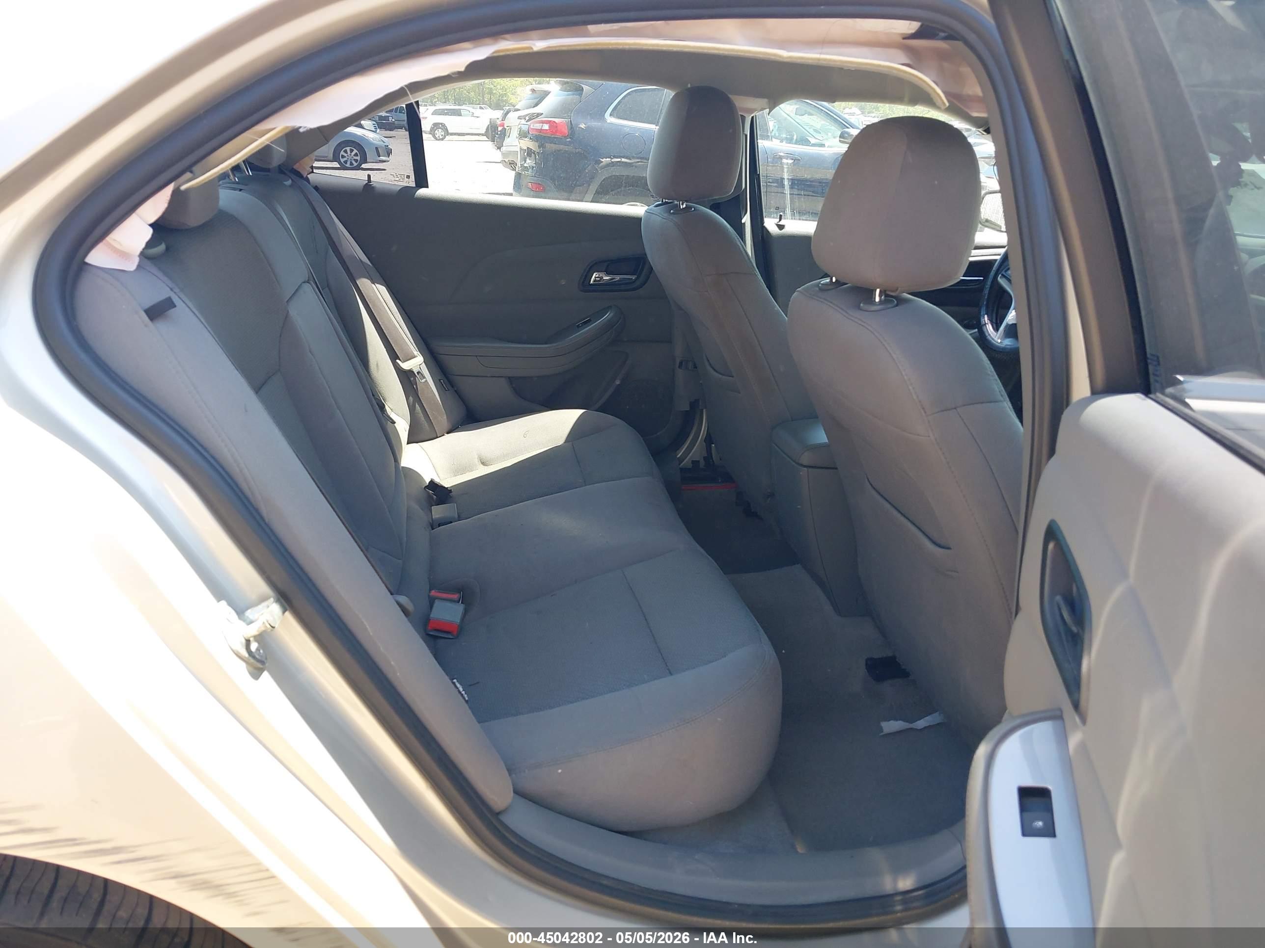 CHEVROLET MALIBU image 8