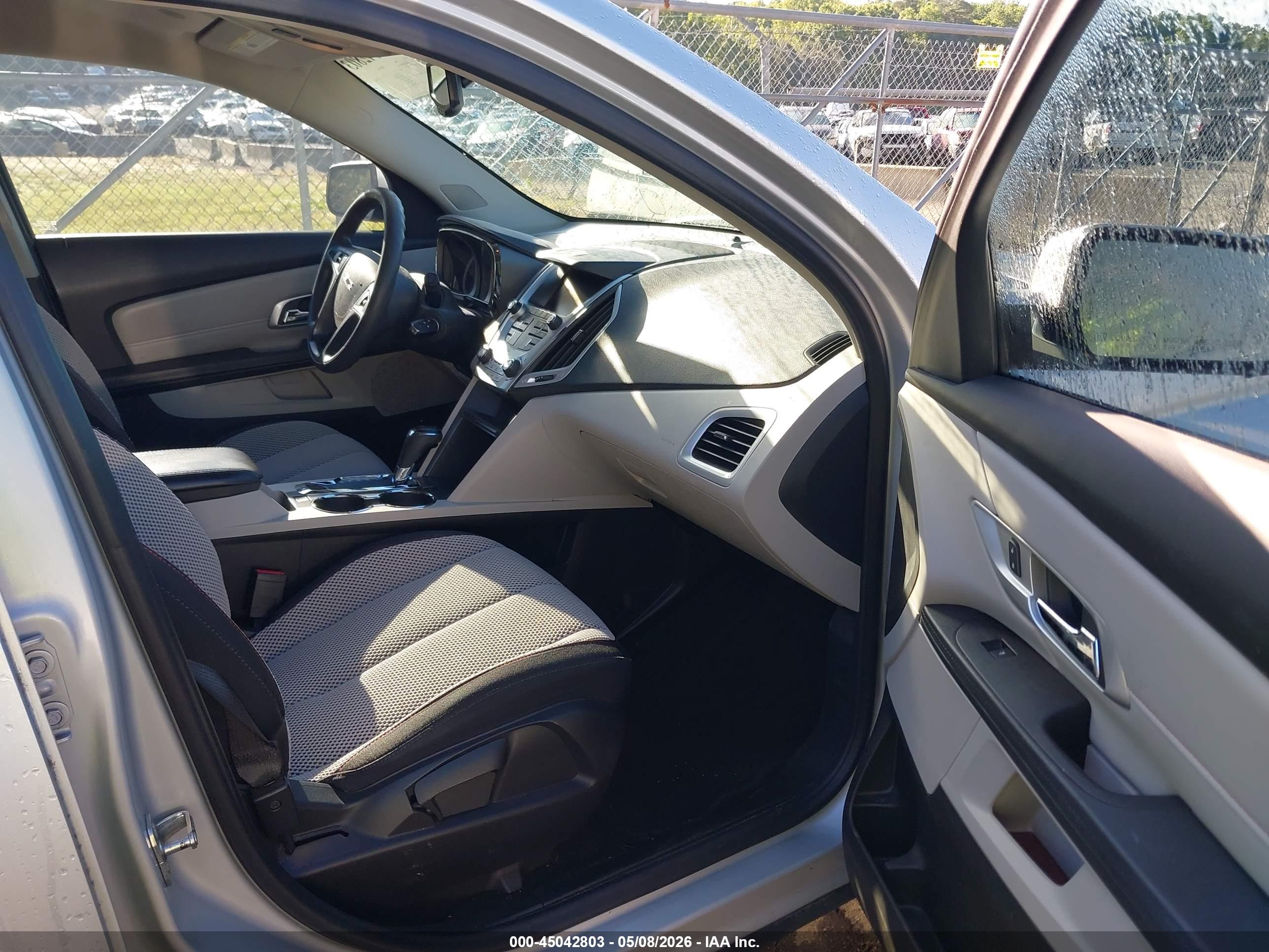 GMC TERRAIN image 5