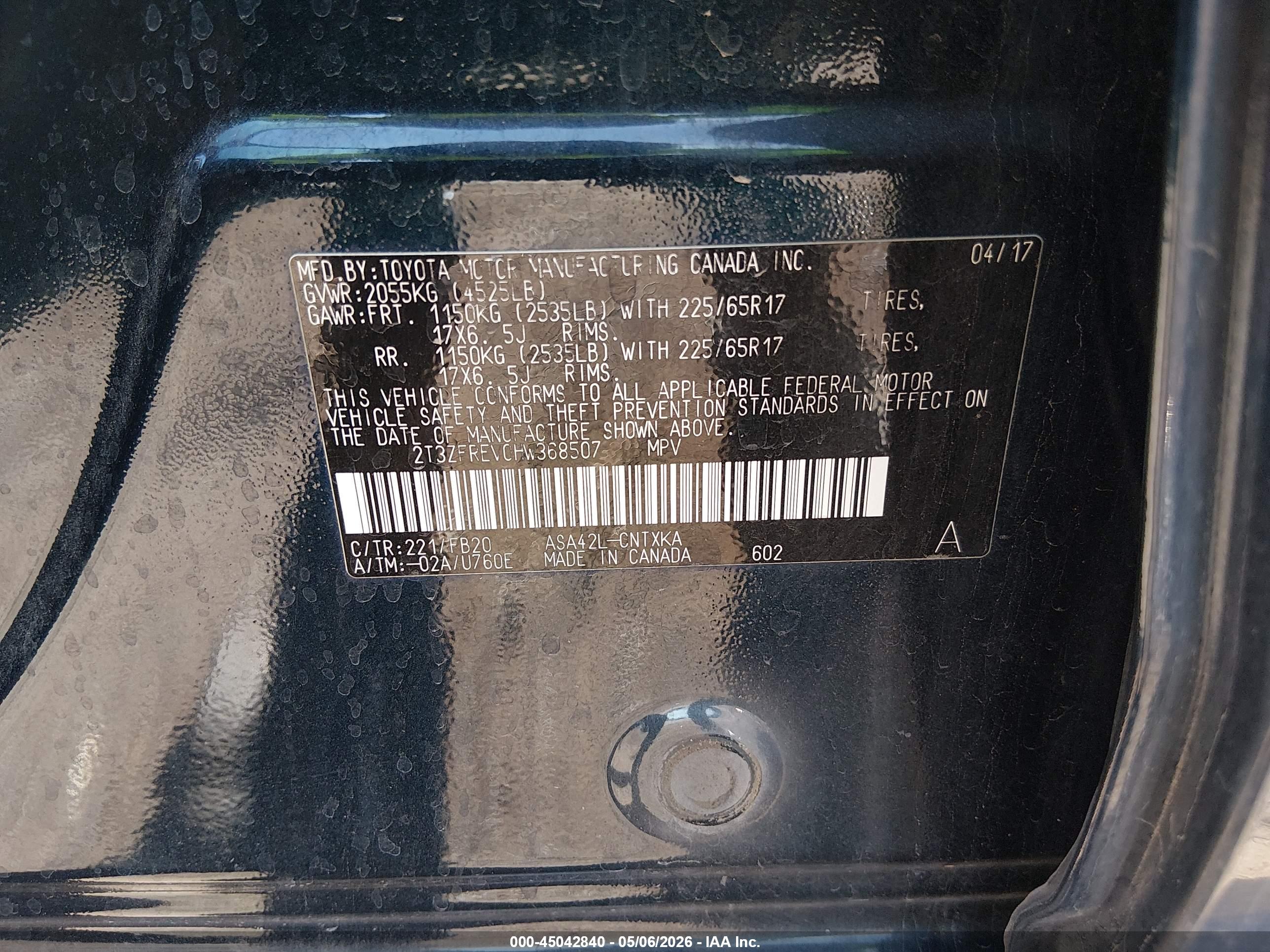 TOYOTA RAV4 image 9