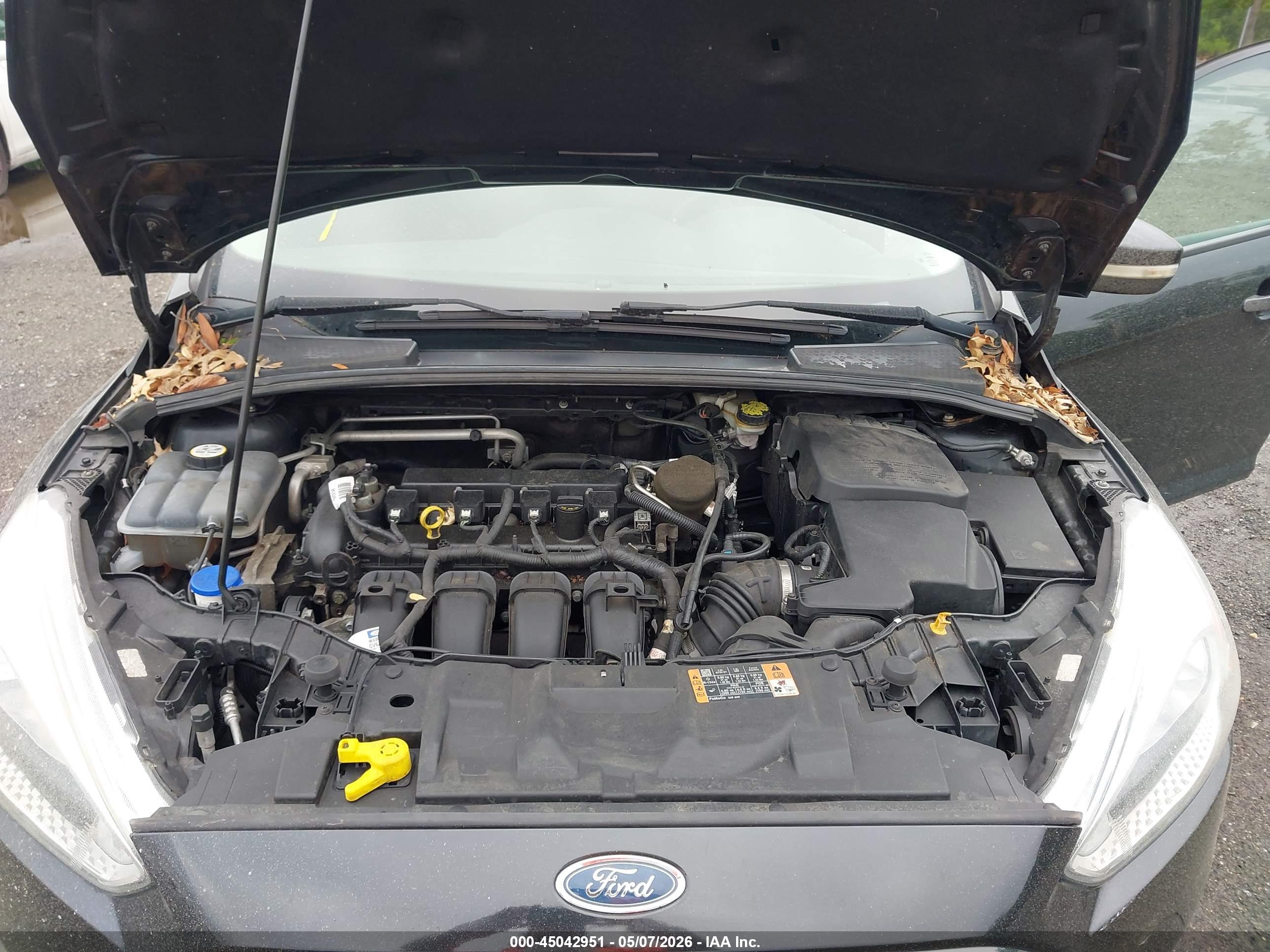 FORD FOCUS image 10