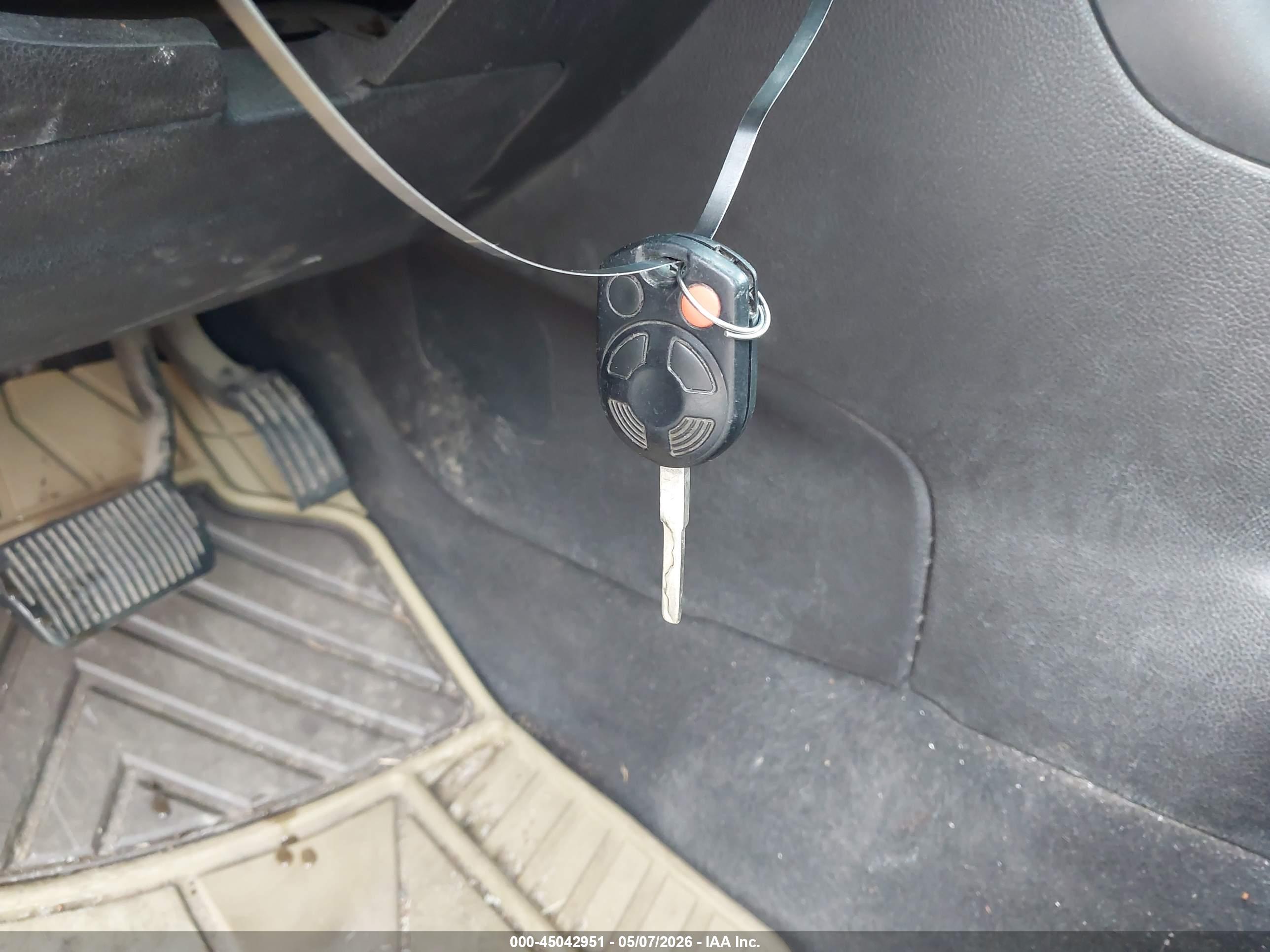 FORD FOCUS image 11