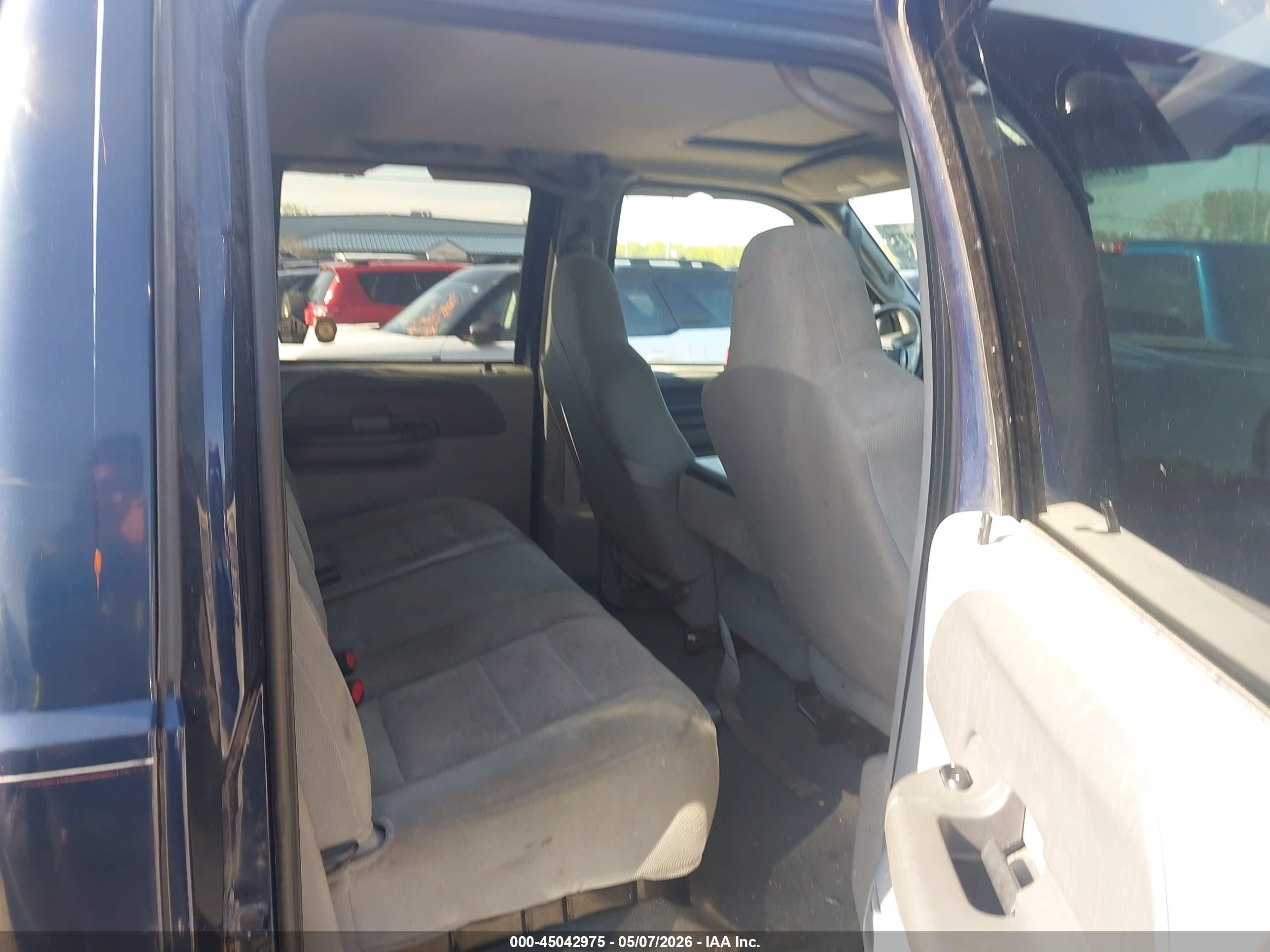 FORD F-250 image 8