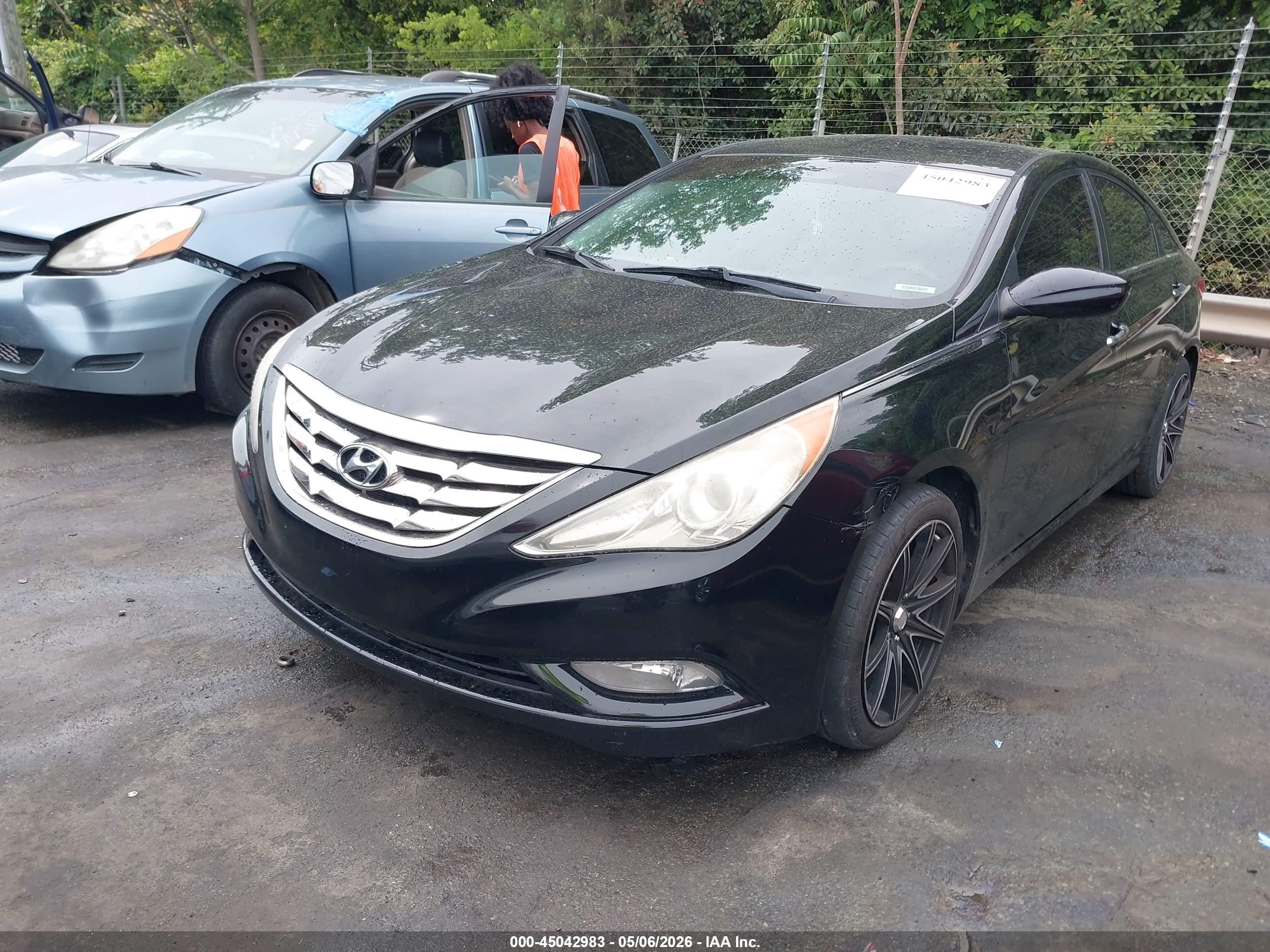 HYUNDAI SONATA image 2