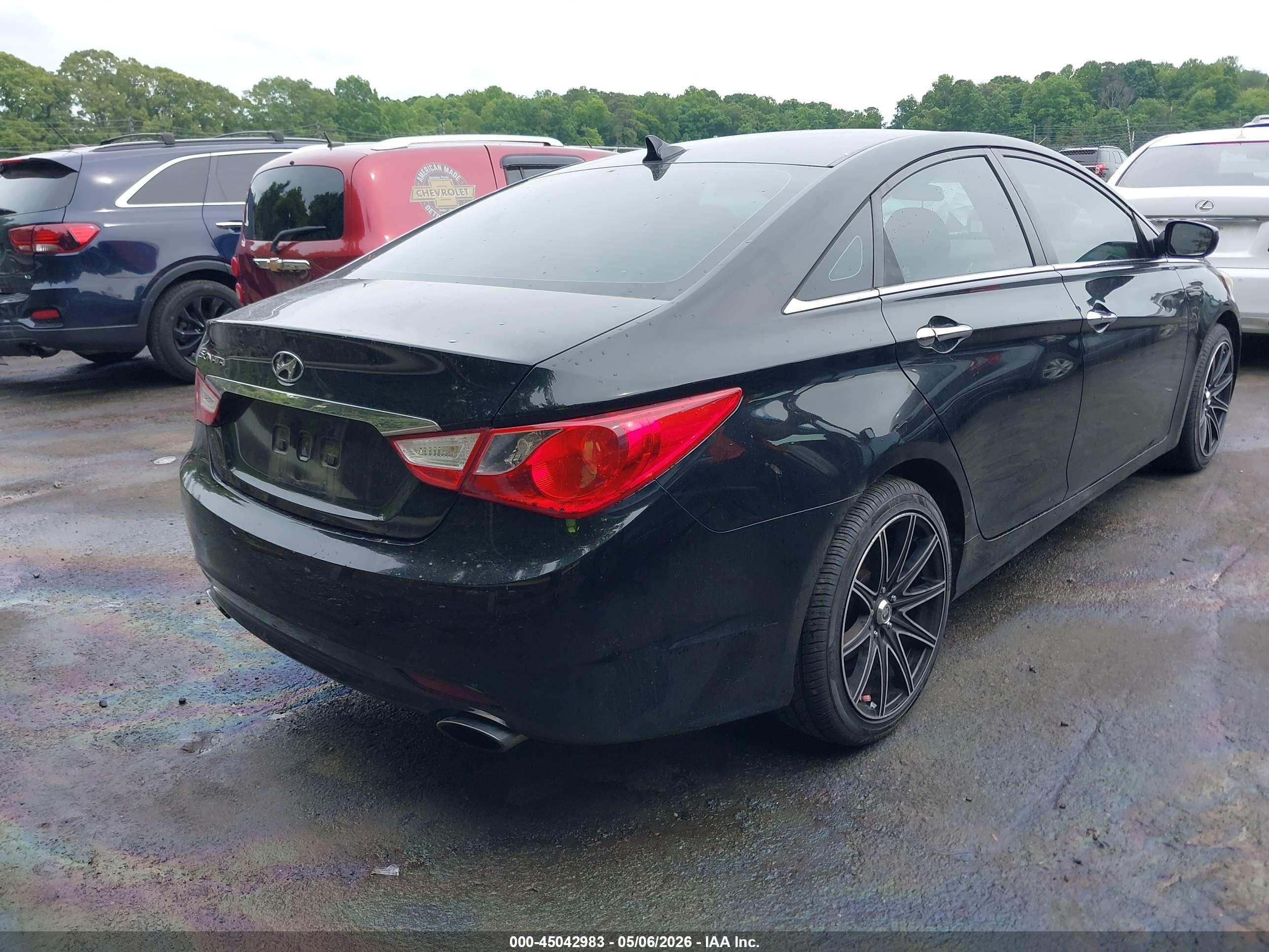 HYUNDAI SONATA image 4