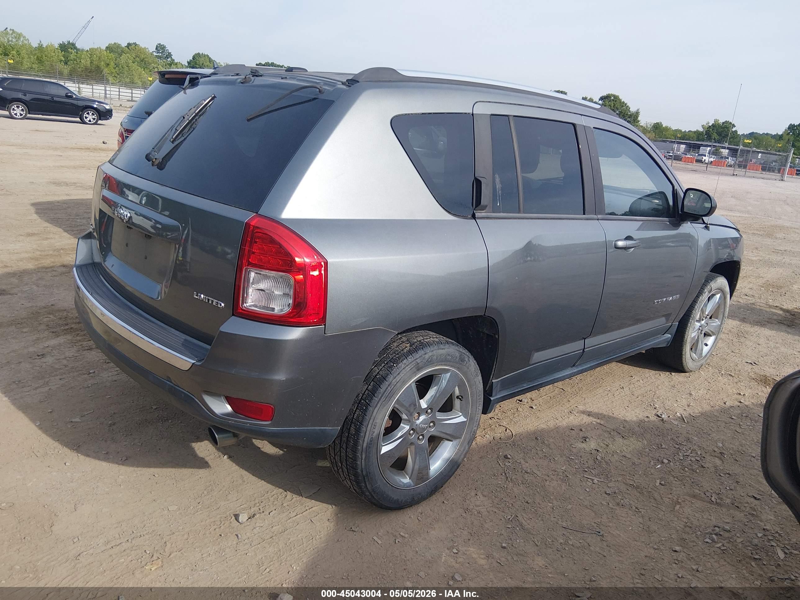 JEEP COMPASS image 4