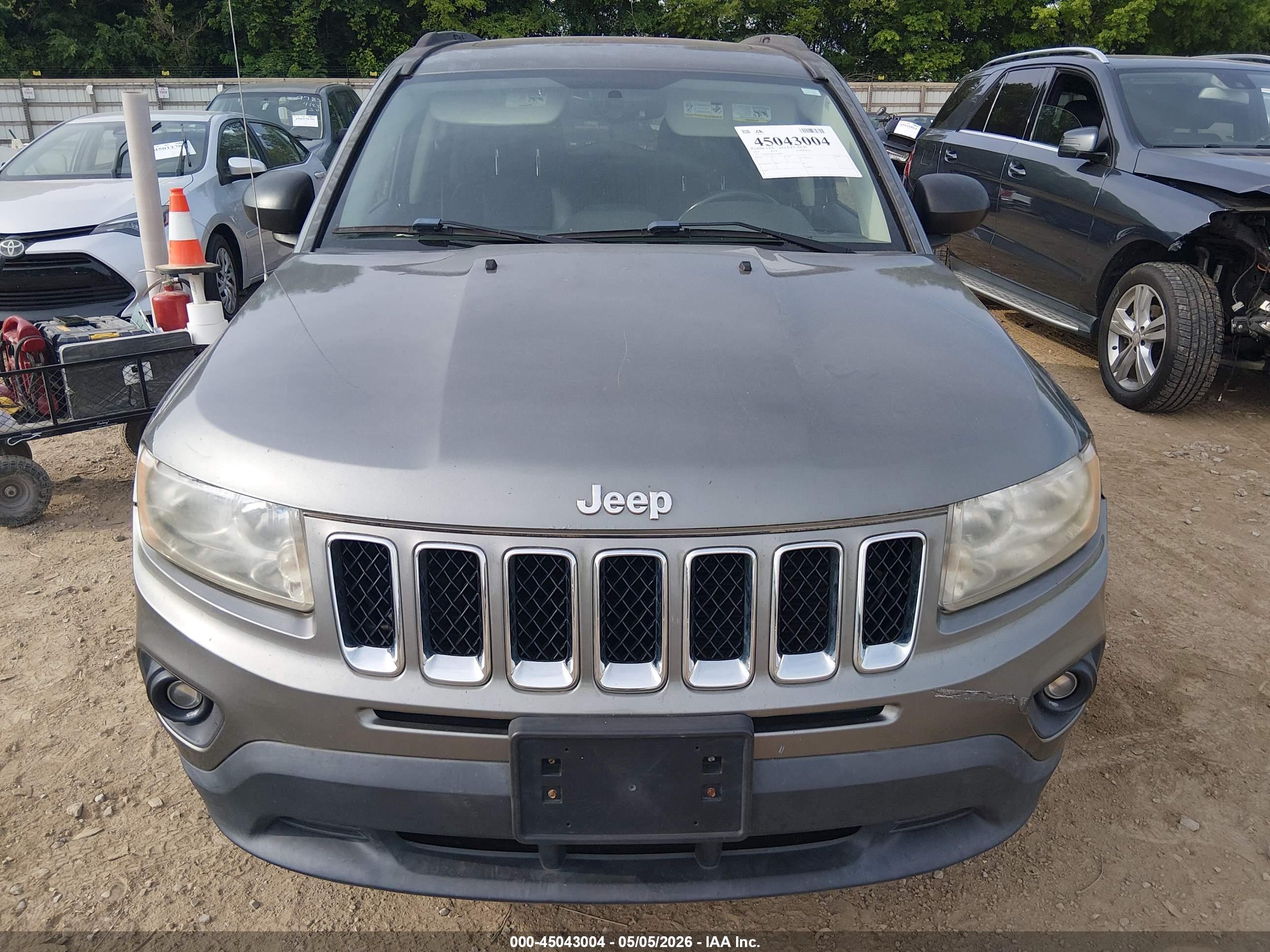 JEEP COMPASS image 6