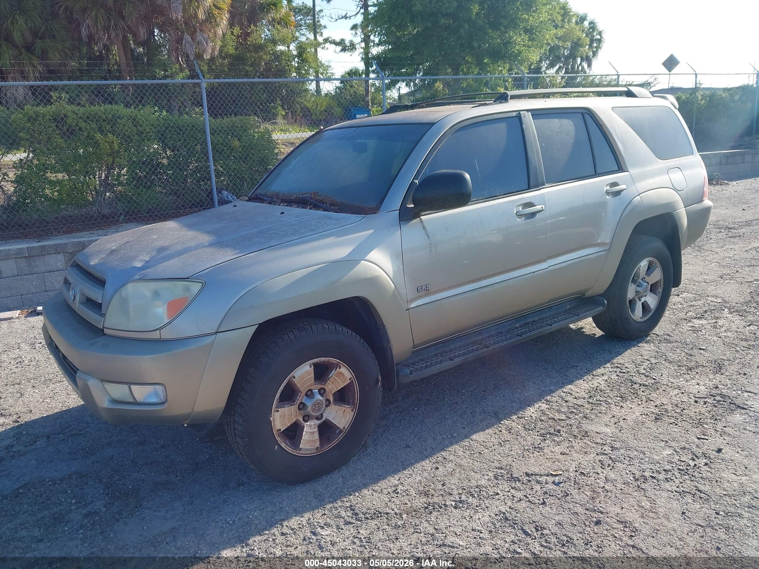 TOYOTA 4RUNNER image 2